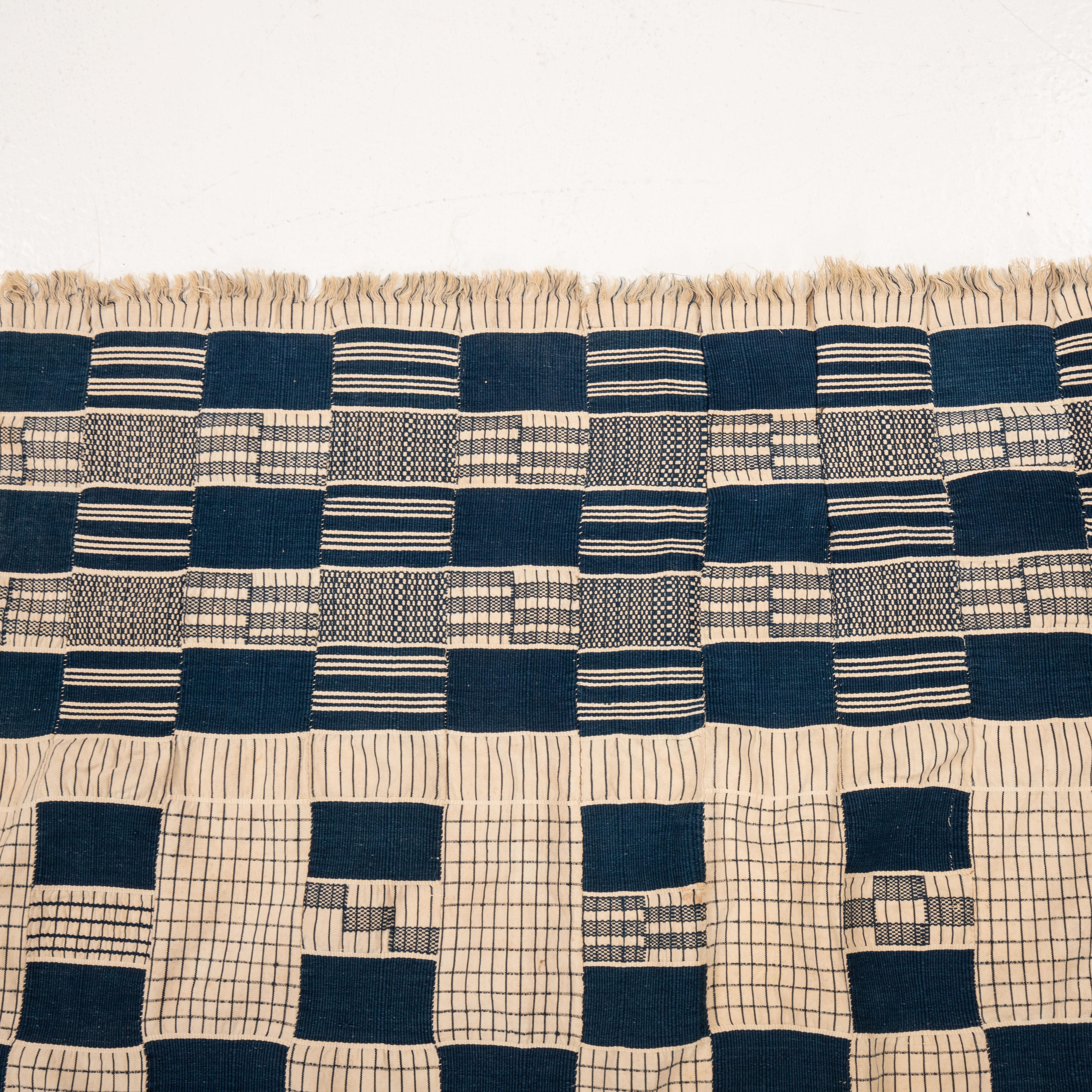 Indigo Cotton Kente Cloth, Africa, mid 20th C. For Sale 3