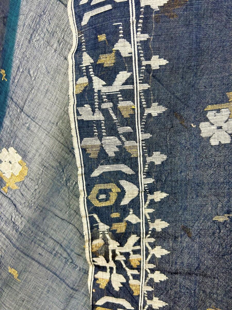 Voile di cotone broccato o Jamdani tinto con indaco proveniente dal Bengala - India CIRCA 1950 in vendita 2