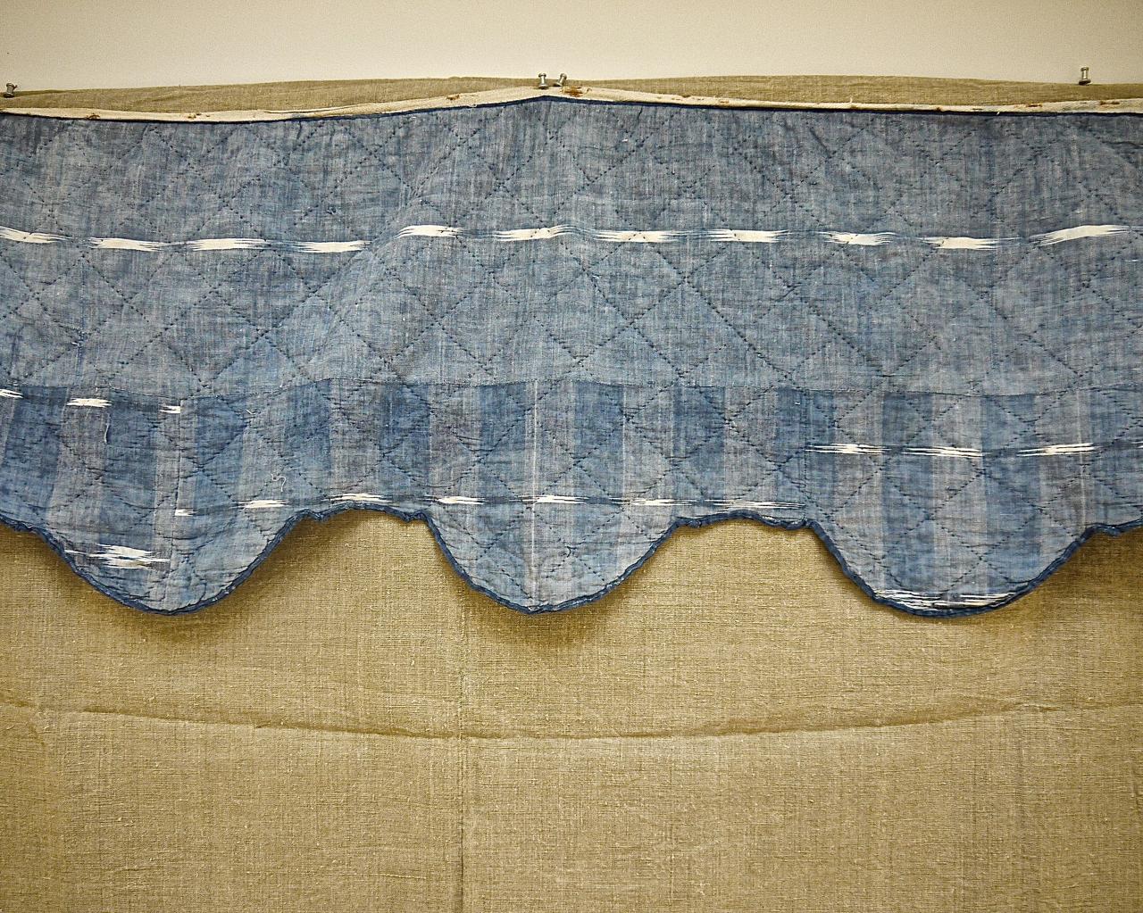 French Provincial Indigo Flamme Ikat Cotton Pelmet French 19th Century For Sale