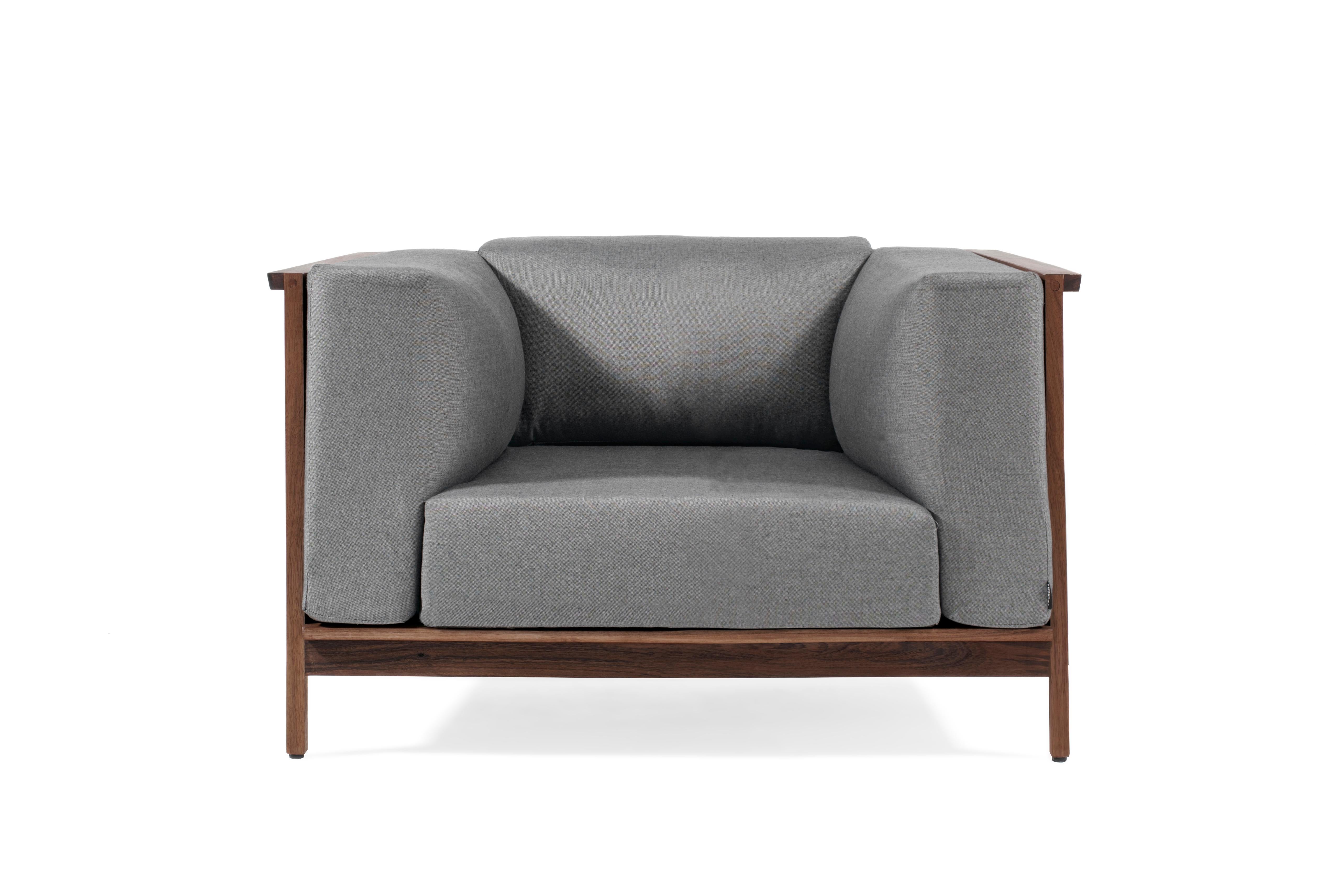 Introducing the Individual Confort, a Mexican Contemporary Armchair designed by Emiliano Molina for CUCHARA. As a part of the CONFORT Collection, this armchair represents a fusion of solid wood structures and a soft cushioning system, creating a