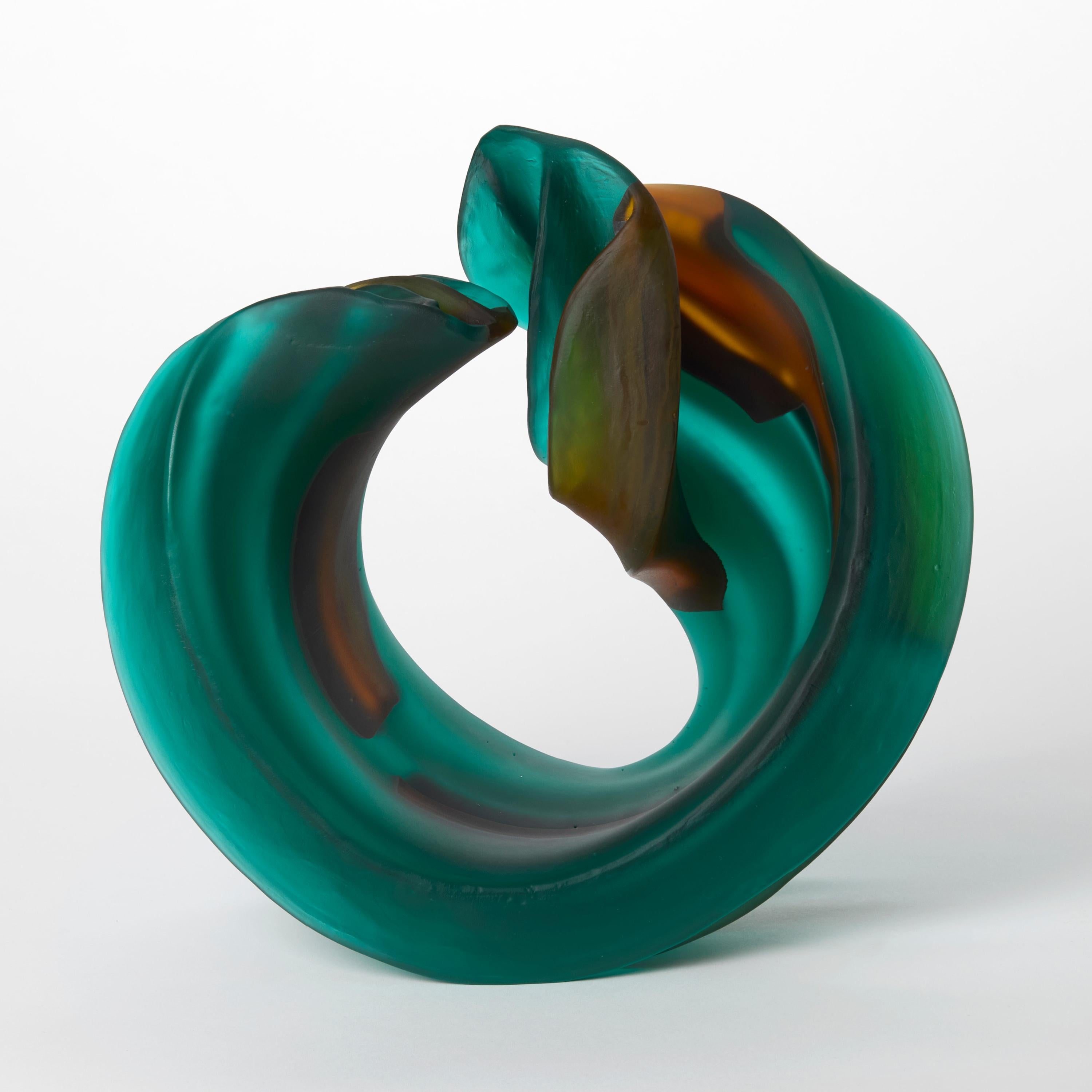 Britannico Individual Twist in Aquamarine & Amber, una scultura in vetro di Nina Casson McGarva in vendita