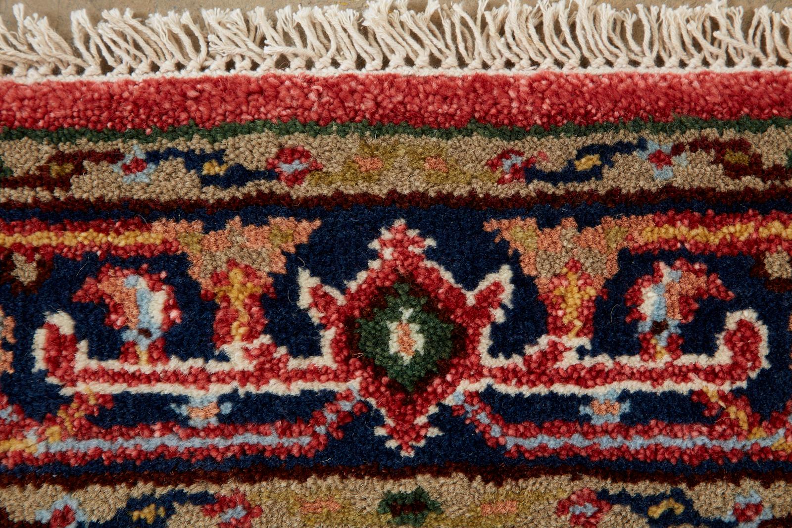 Indo Persischer Heriz Serapi Design-Läufer im Angebot 9