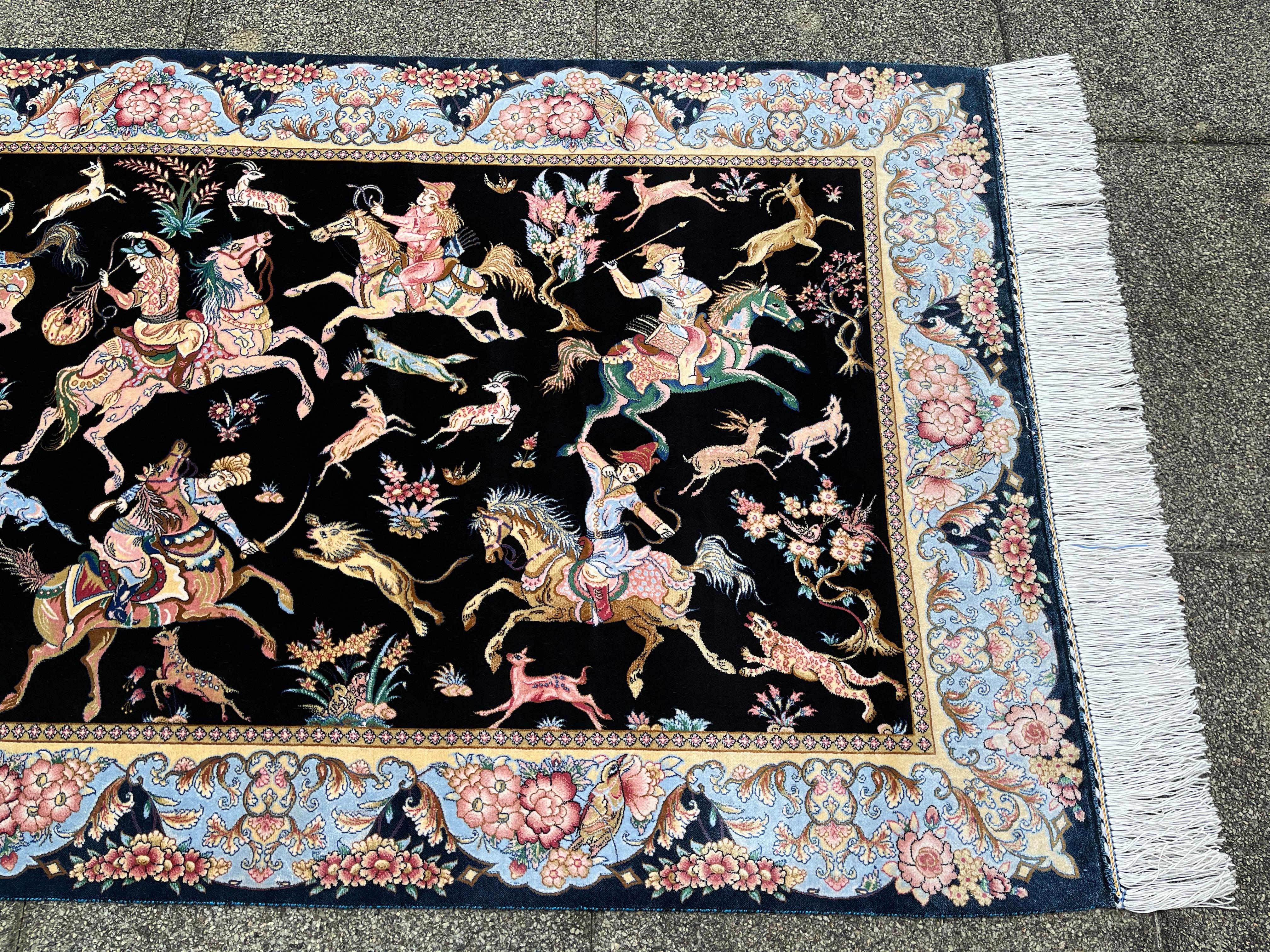 Indo-Persian Silk Carpet Hunting Scene In Excellent Condition For Sale In RÉDING, FR