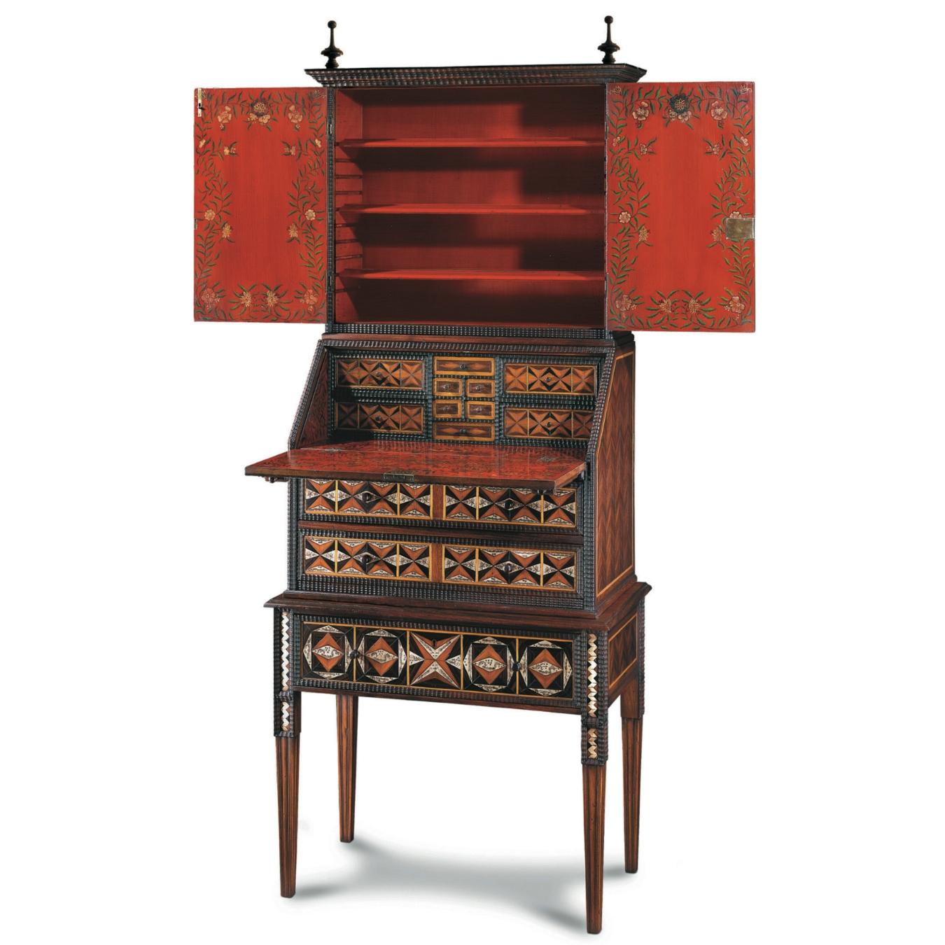 The Poblano secretaire has Indo-Portuguese, as well as colonial Mexican influences. The piece is adapted to fit the modern needs of home spaces while conserving its original essence. Its geometric veneer design immediately draws your attention to