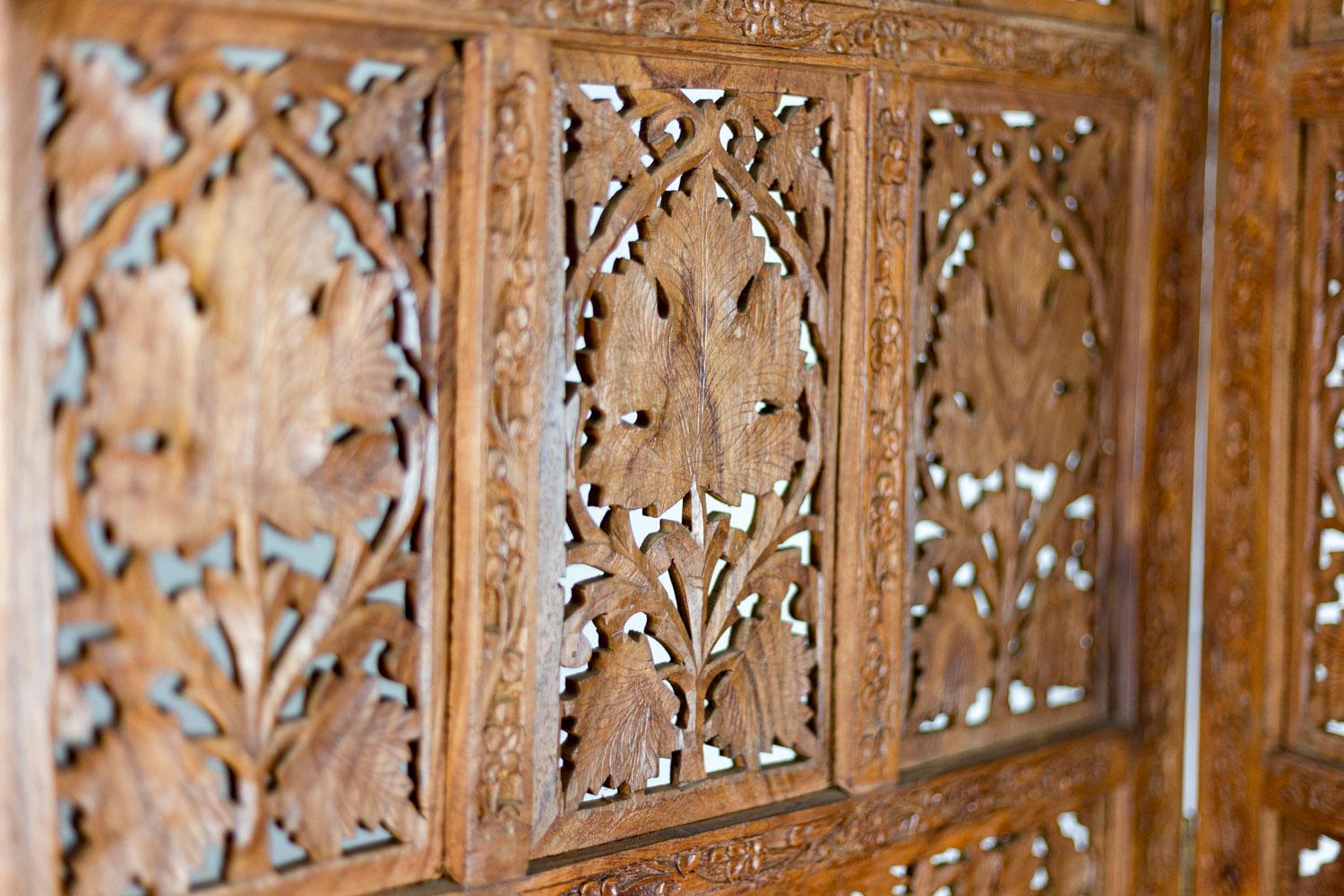 Indo-Portuguese Style Screen in Teak, 1950s In Good Condition In Saint-Ouen, FR