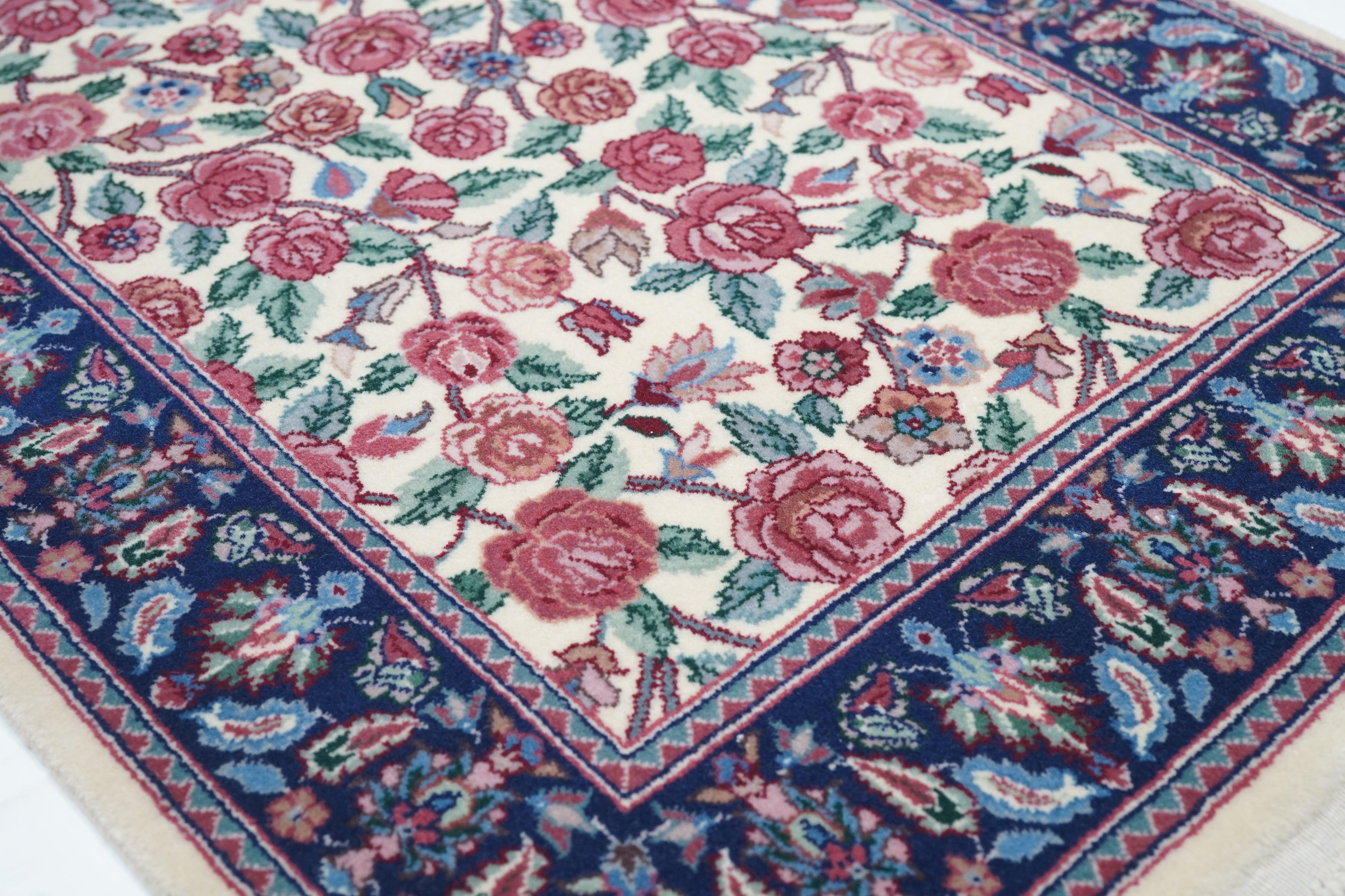 Lana Tappeto INDO- 2'6'' x 6'0'' in vendita