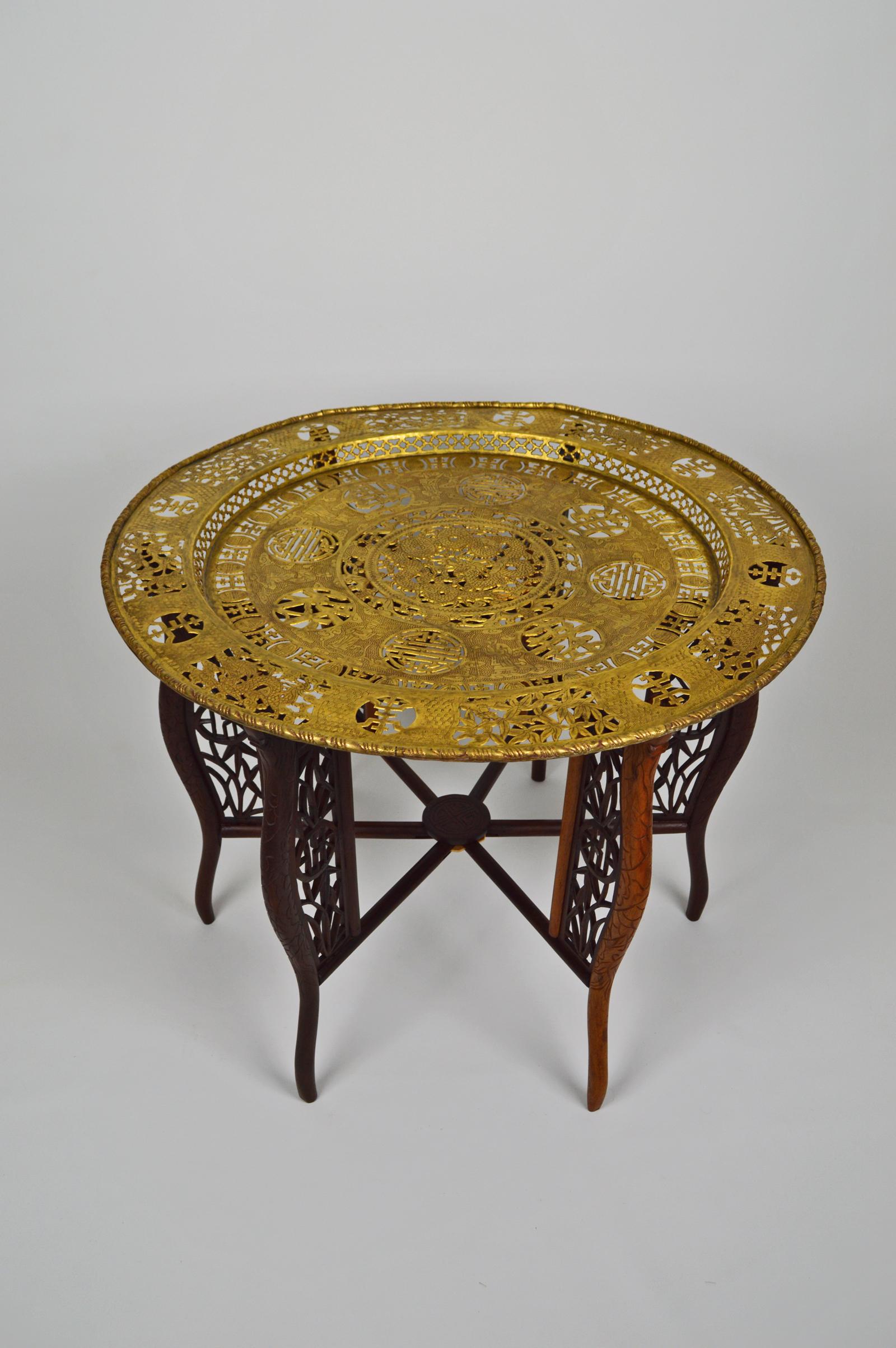 Japonisme Indochinese Dragons Carved Table with Brassware Tray Top, 1890s For Sale