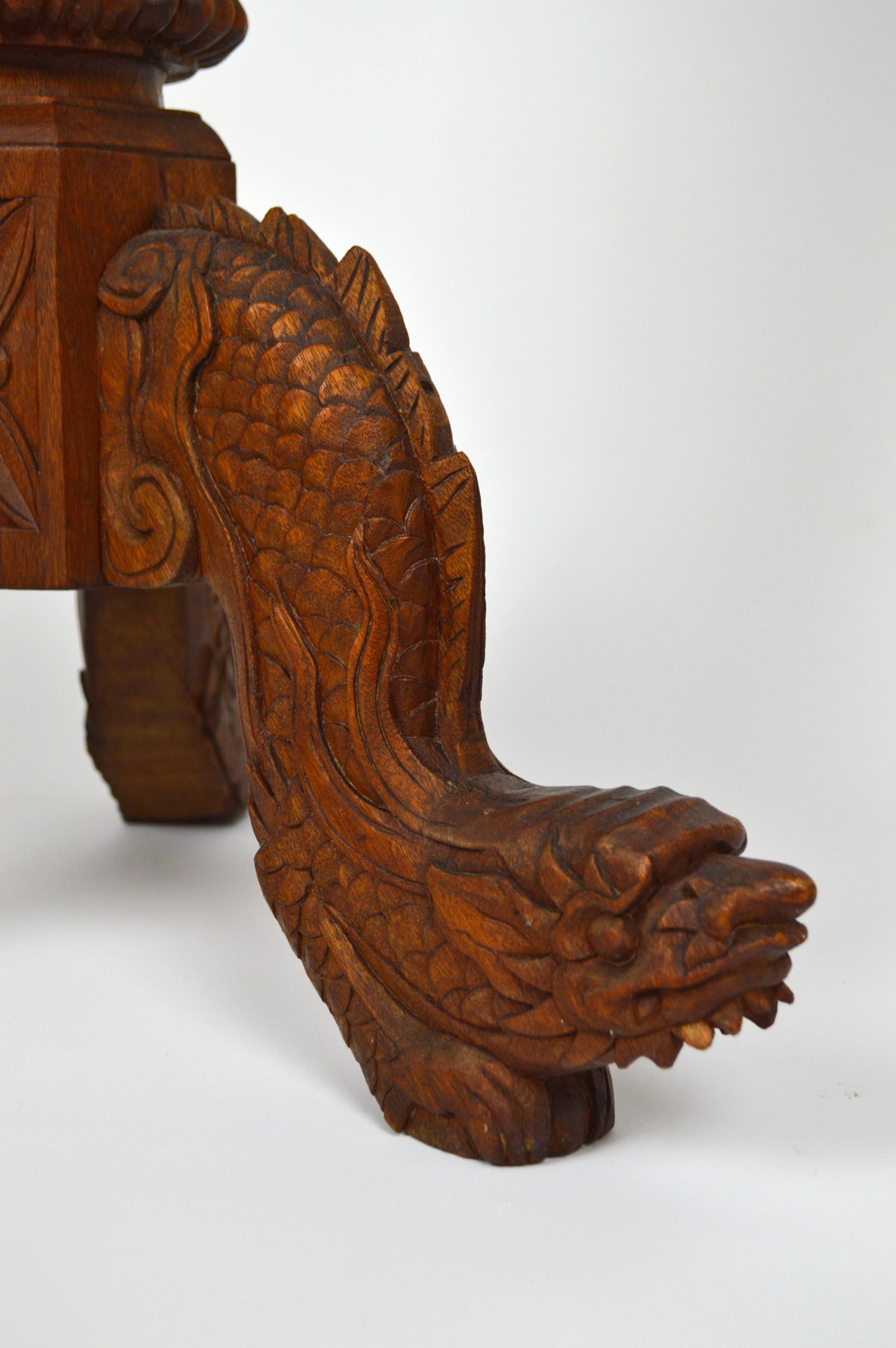 Indochinese Pedestal Table / Pot Stand in Carved Wood, Mythological Theme, 1890s For Sale 5