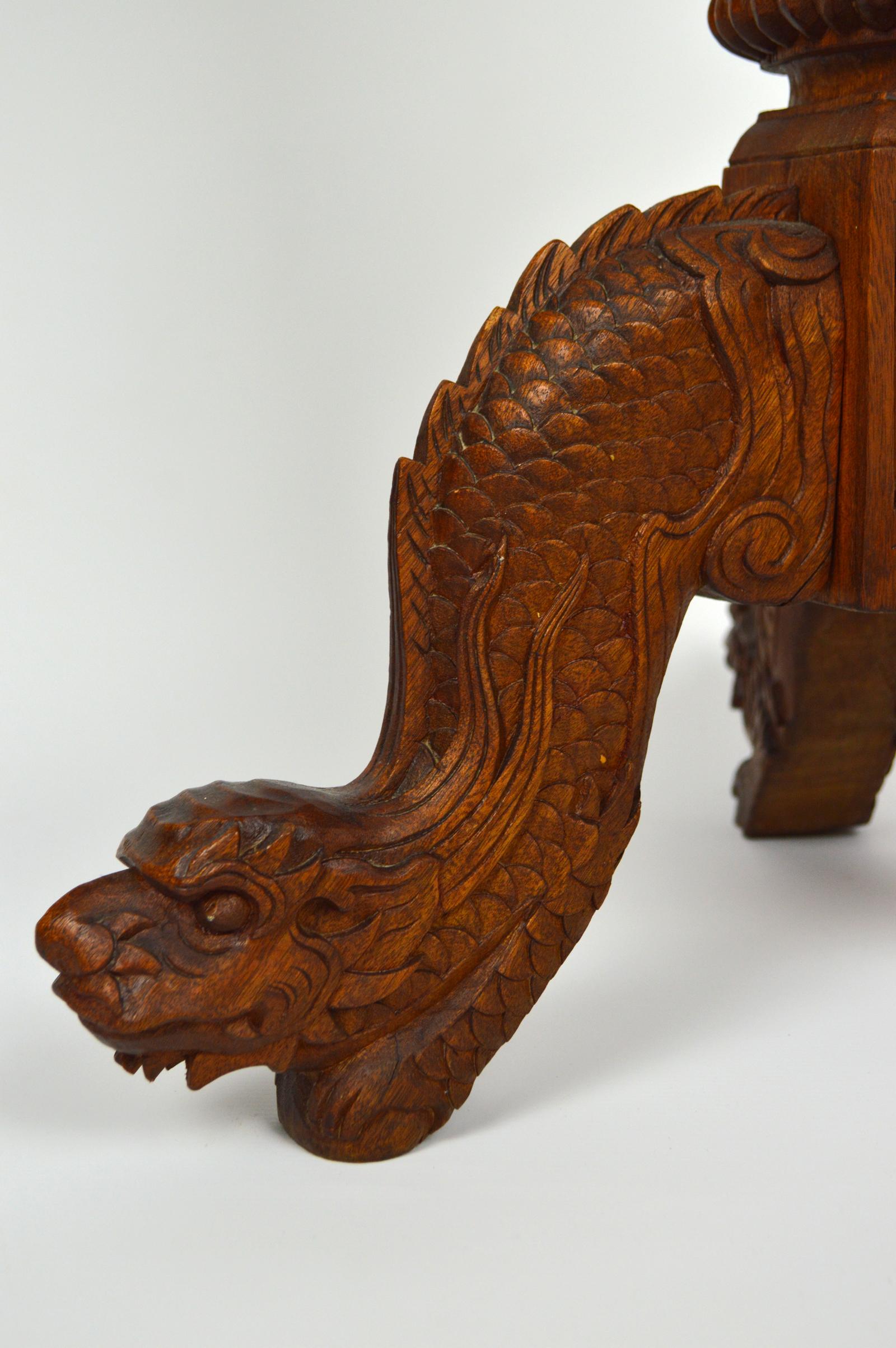 Indochinese Pedestal Table / Pot Stand in Carved Wood, Mythological Theme, 1890s For Sale 3