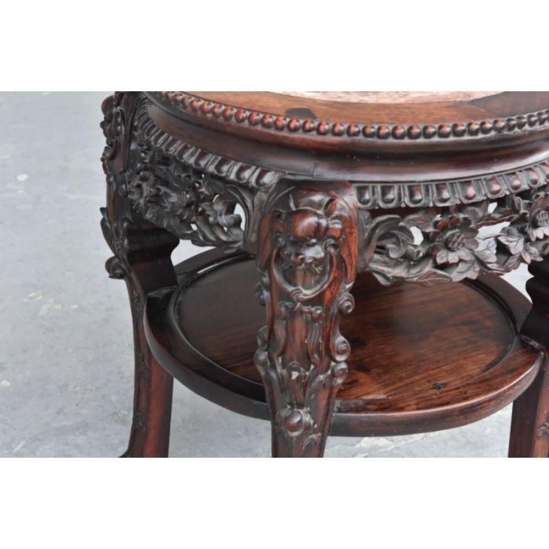 Indochinese stand in ironwood and 19th century marble top, 58 cm high for a diameter of 58 cm.

Additional information:
Style: Asian
Material: Exotic wood
Dimension: 58 W x 58 D x 58 H cm.

