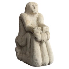 Figurine de sculpture indonésienne ancienne en pierre de singe / vers le 19ème siècle