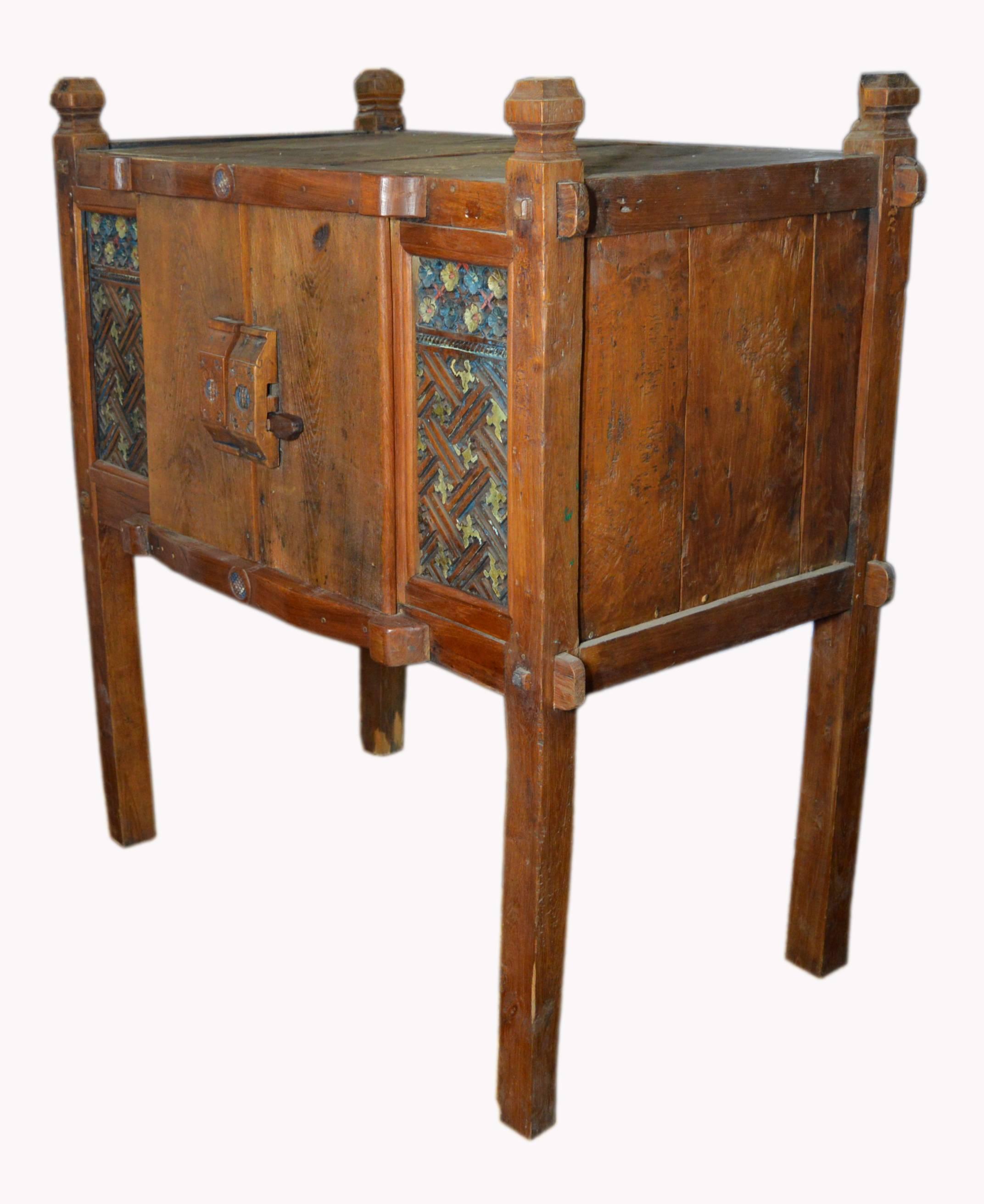 Hand-Carved Indonesian Antique Wooden Dresser with Doors and Hand-Painted Carved Ornament
