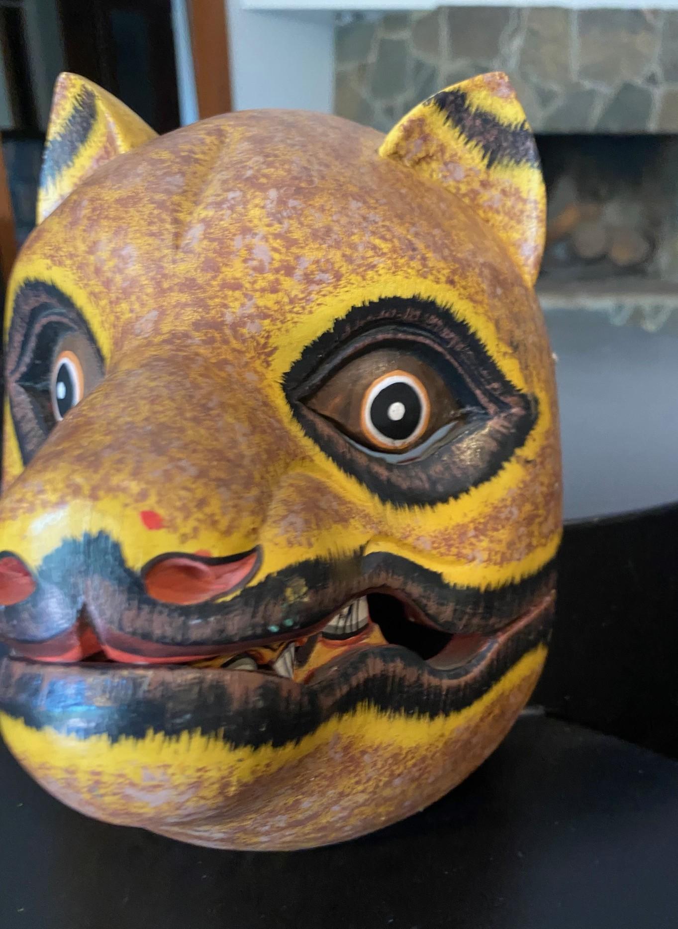 Hand-Crafted Indonesian Asian Javanese Hand Carved Painted Wood Jaguar or Mythical Cat Mask For Sale