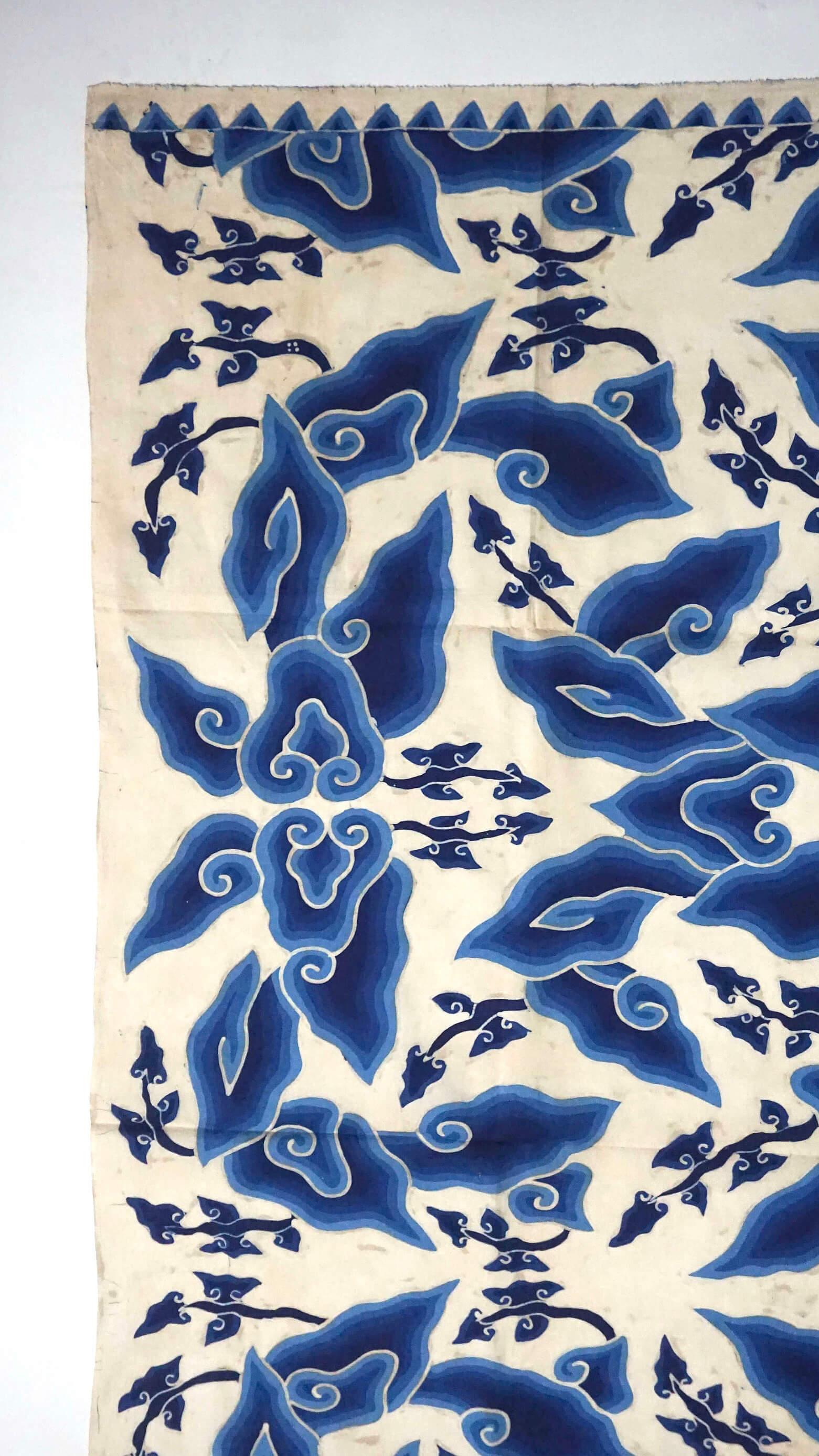 Indonesian Blue & White Megamendung or Clouds Pattern Batik Panel, circa 1930 For Sale 3