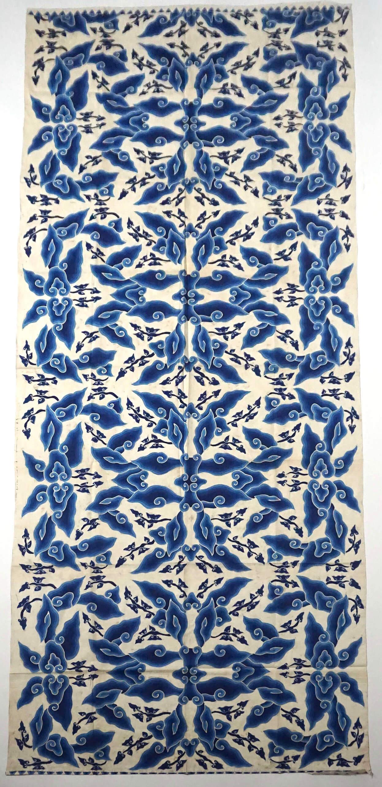 Indonesian Blue & White Megamendung or Clouds Pattern Batik Panel, circa 1930 In Good Condition For Sale In Kinderhook, NY