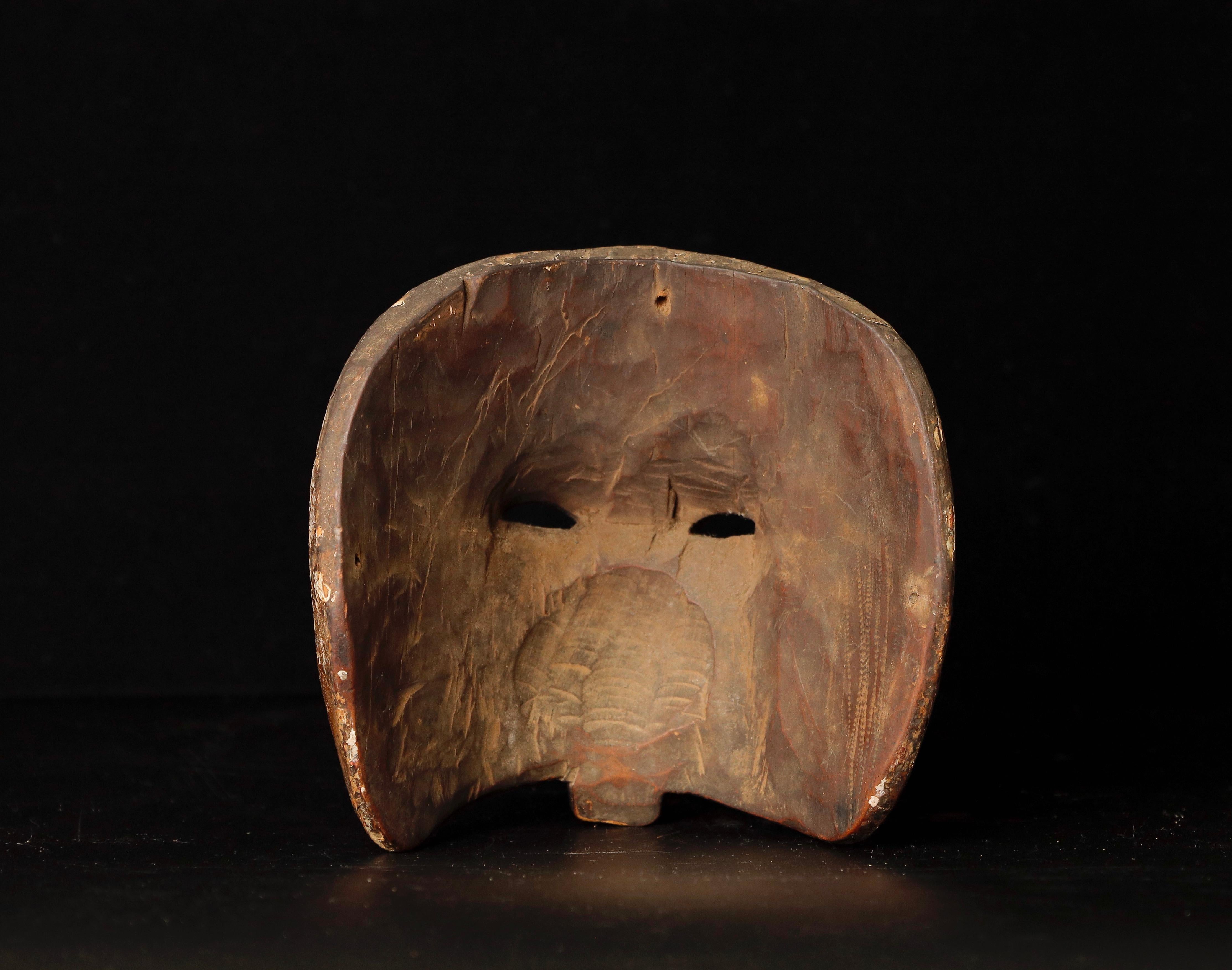 Maschera cerimoniale indonesiana, XIX secolo in vendita 1