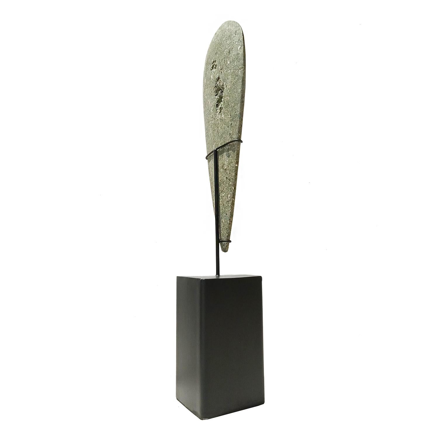Hoja de piedra verde indonesia, montada Tallado a mano en venta