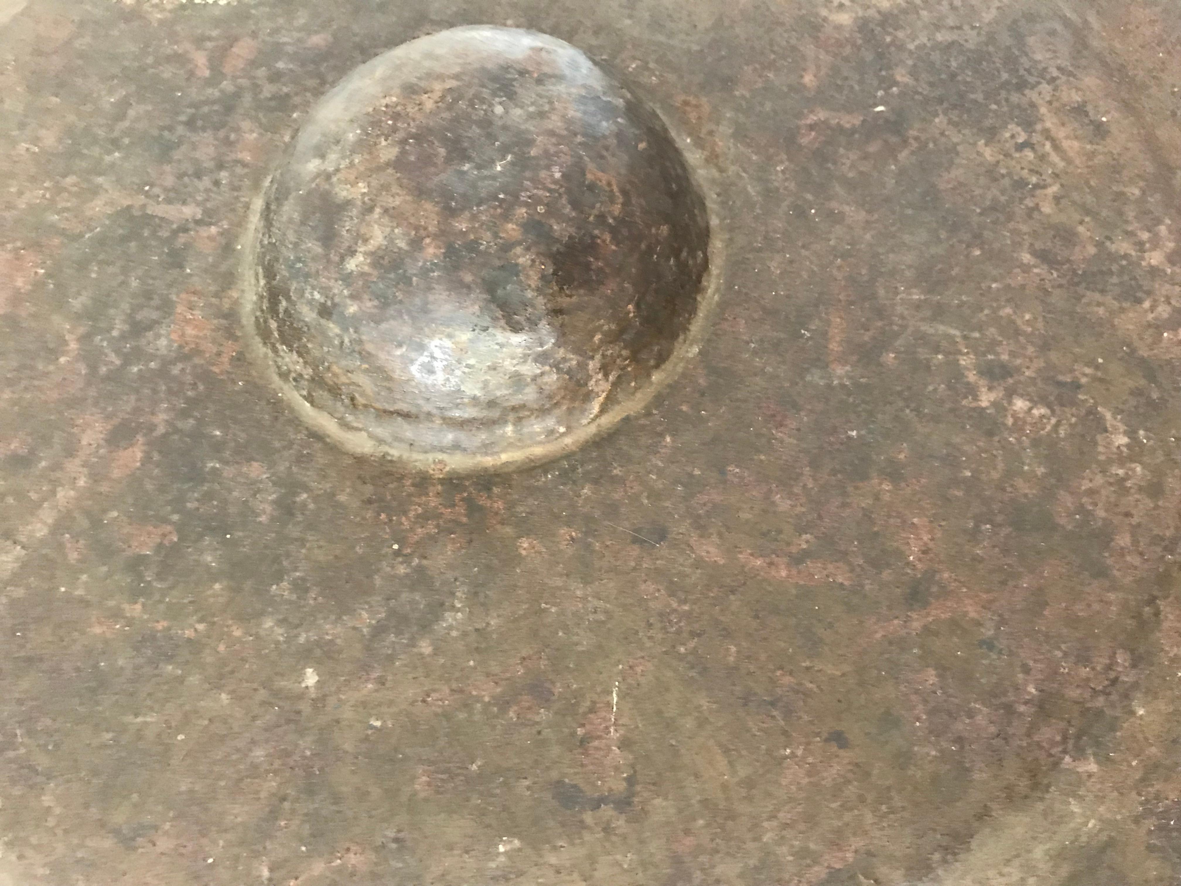Indonesian Hammered Gong In Good Condition In Nijlen, BE
