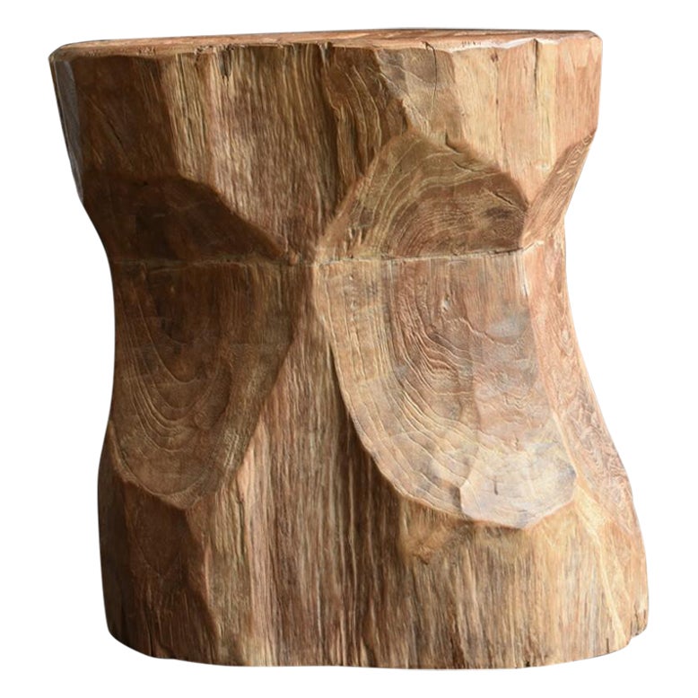 Indonesian Log-Like Old Stool/Primitive Design/Early 20th Century/Stock D