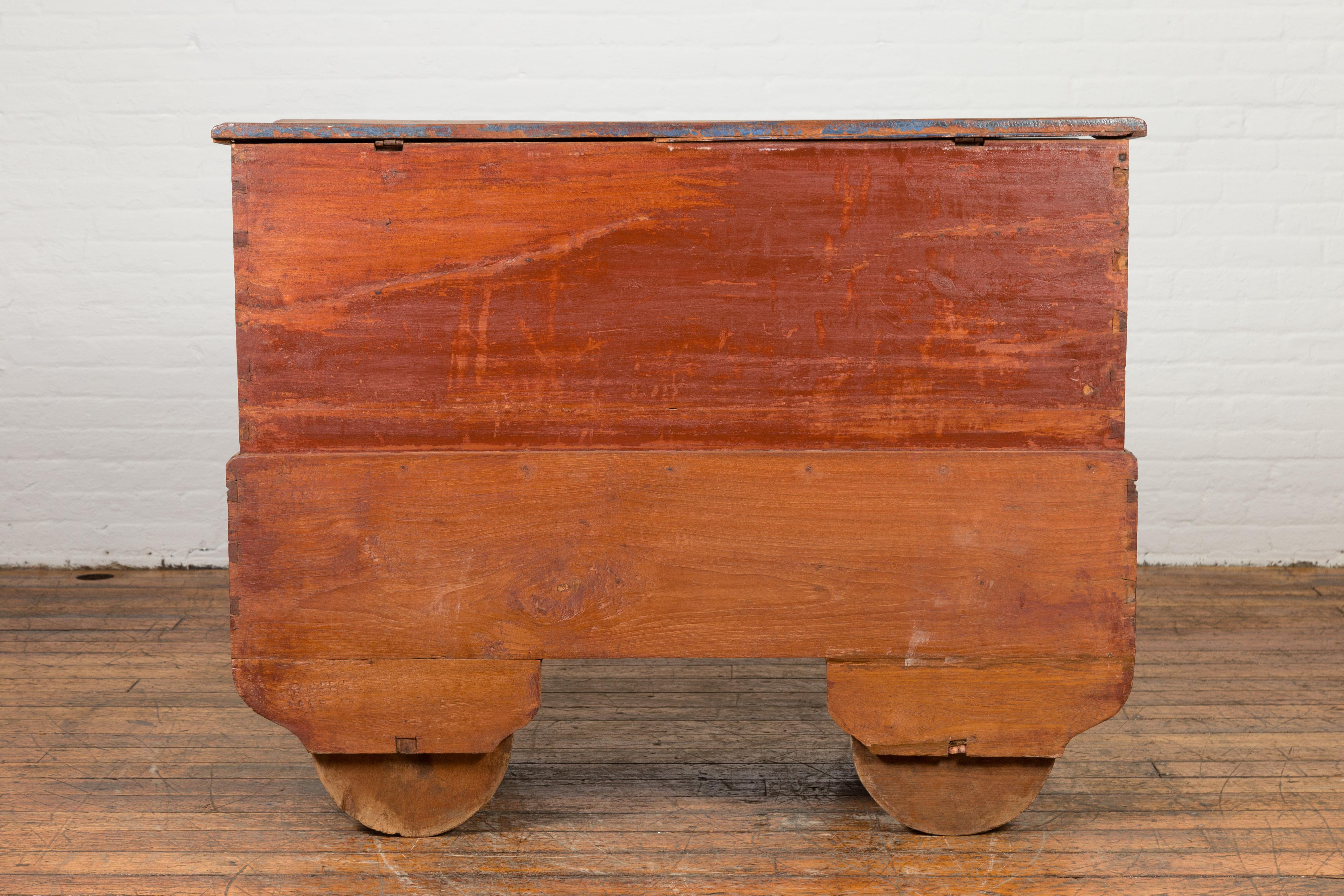 Indonesian Madurese 19th Century Polychrome Merchant's Blanket Chest on Wheels For Sale 8