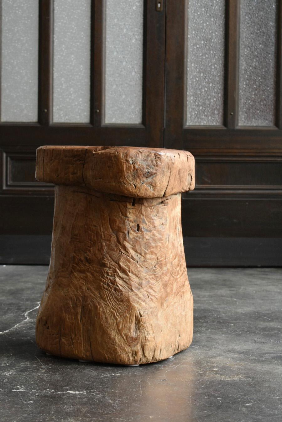 Indonesian Mushroom-Shaped Old Stool/Primitive Design/early 20th century/Stock A 3