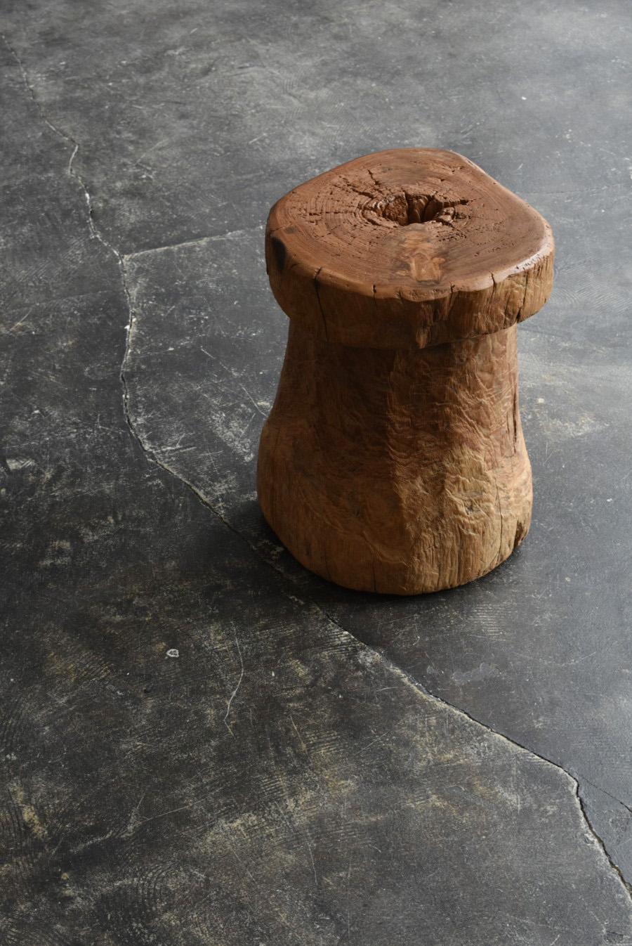 Indonesian Mushroom-Shaped Old Stool/Primitive Design/early 20th century/Stock A 6