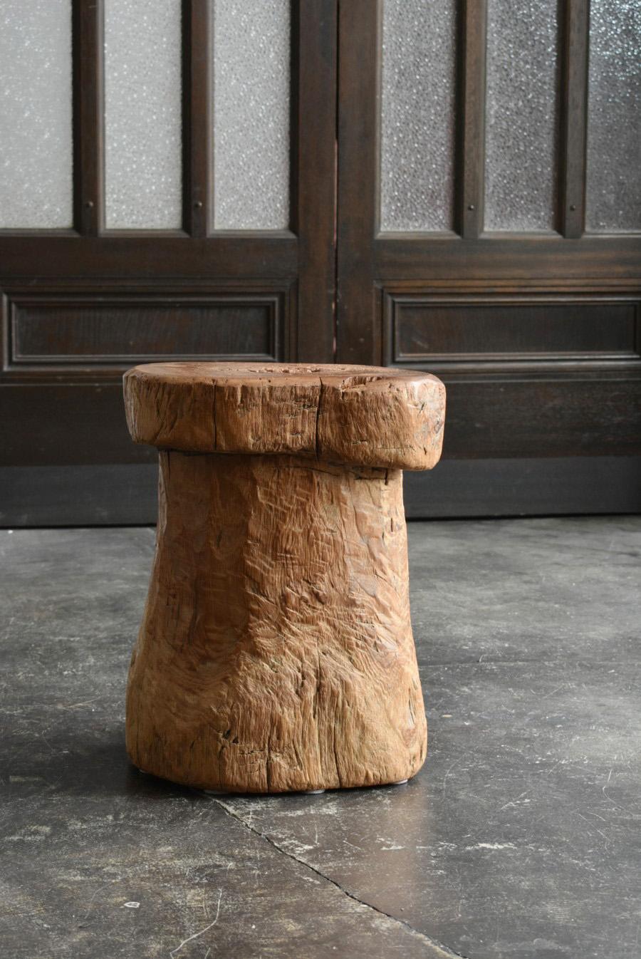 Other Indonesian Mushroom-Shaped Old Stool/Primitive Design/early 20th century/Stock A