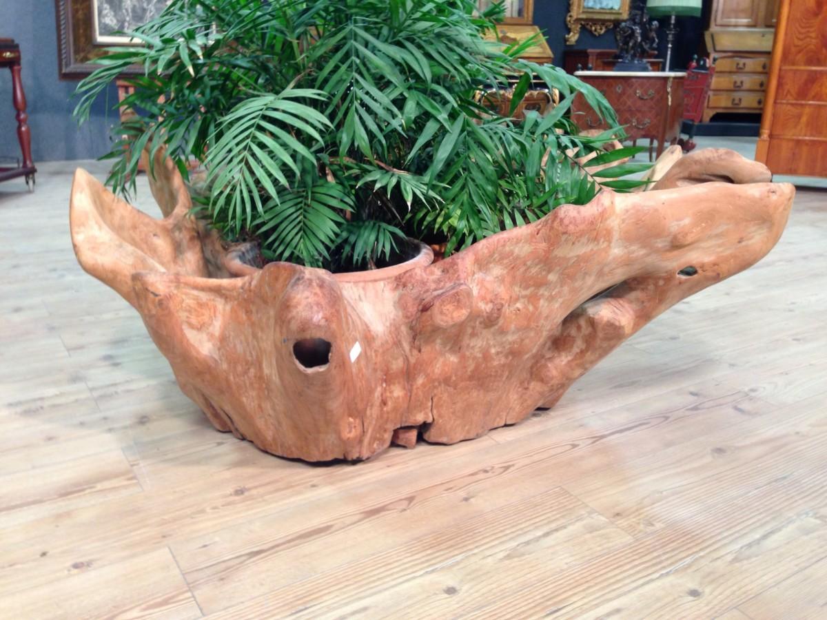 Indonesian Planter in Teak Wood, 20th Century In Good Condition For Sale In London, GB