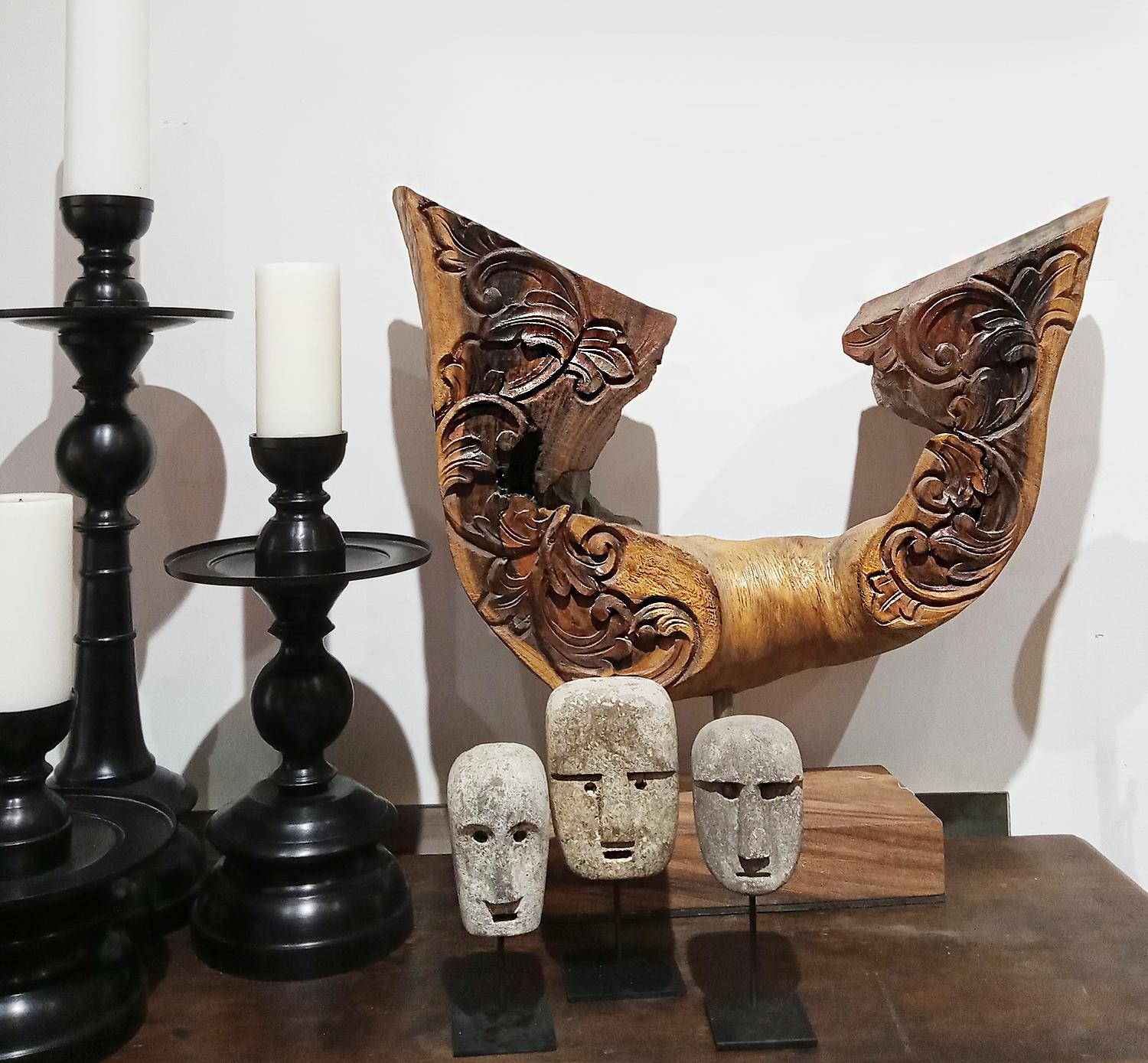 Sculpture indonésienne en bois de récupération, en forme d'aile en vente 8