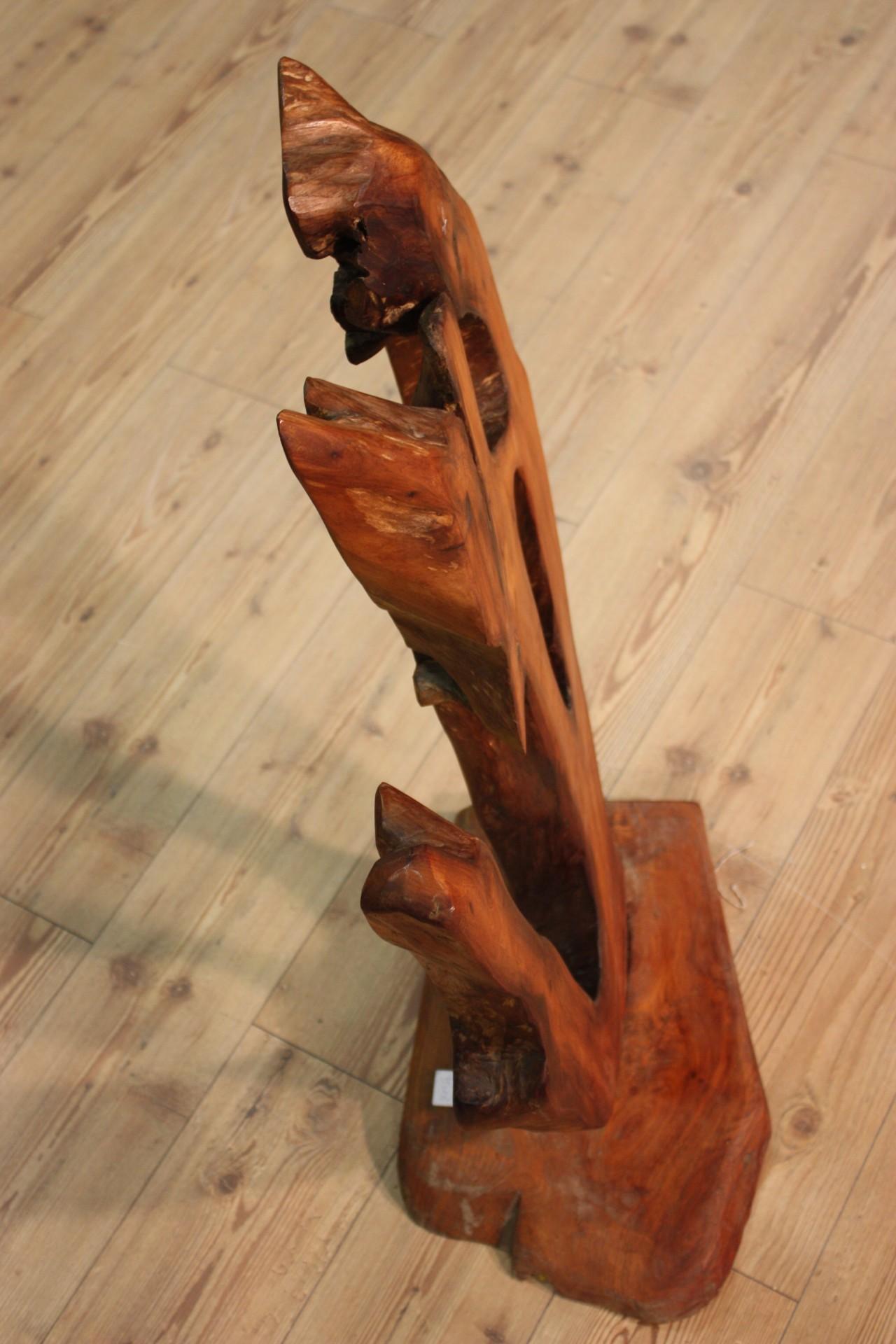 Indonesian Sculpture in Aquatic Root Wood, 20th Century In Good Condition For Sale In London, GB