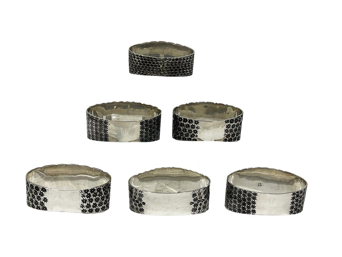 Indonesian Silver Yogya Napkin Rings, 1930s In Good Condition For Sale In Delft, NL