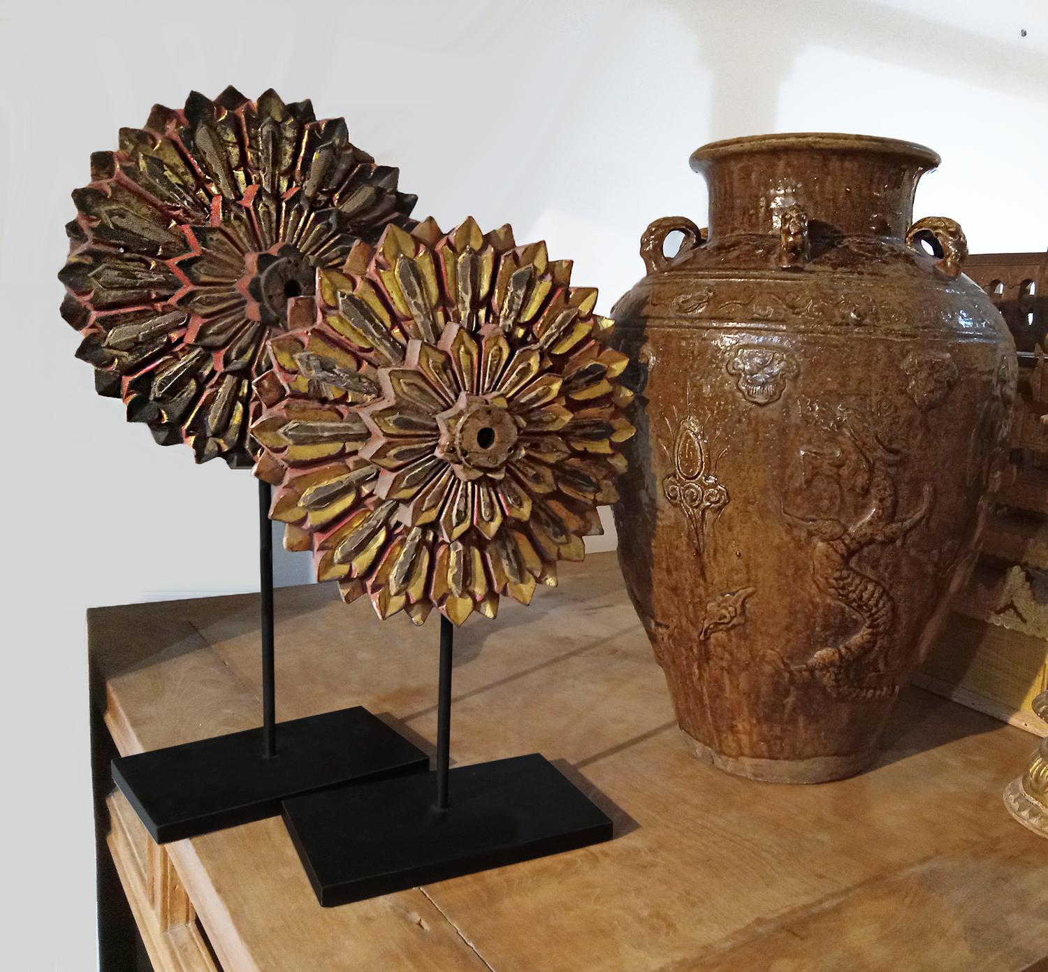 Indonesische Terrakotta Urne / JAR / Vase mit brauner Glasur und Drachenmotiv im Angebot 8