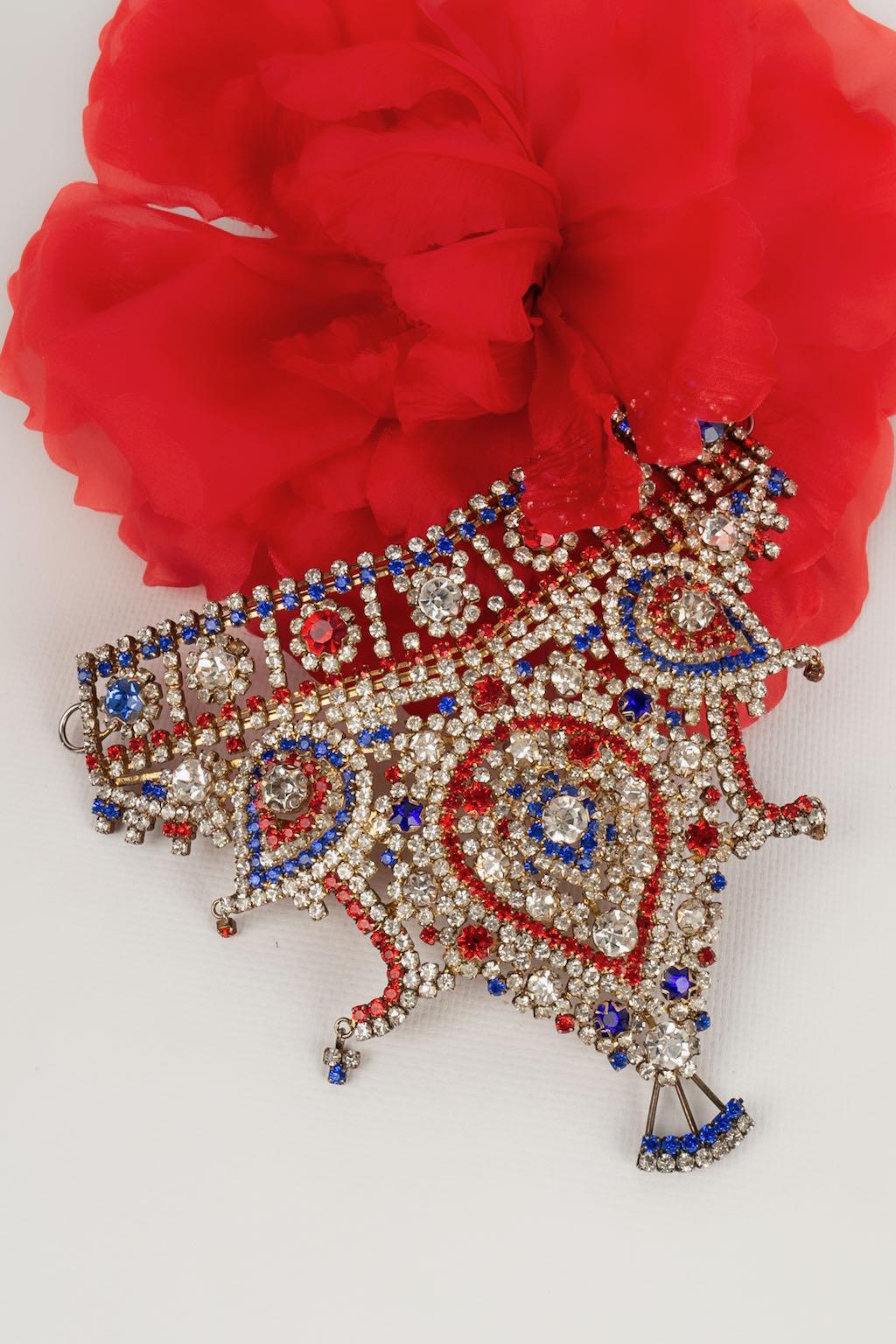 Indonesian theater jewel 1950's For Sale 3
