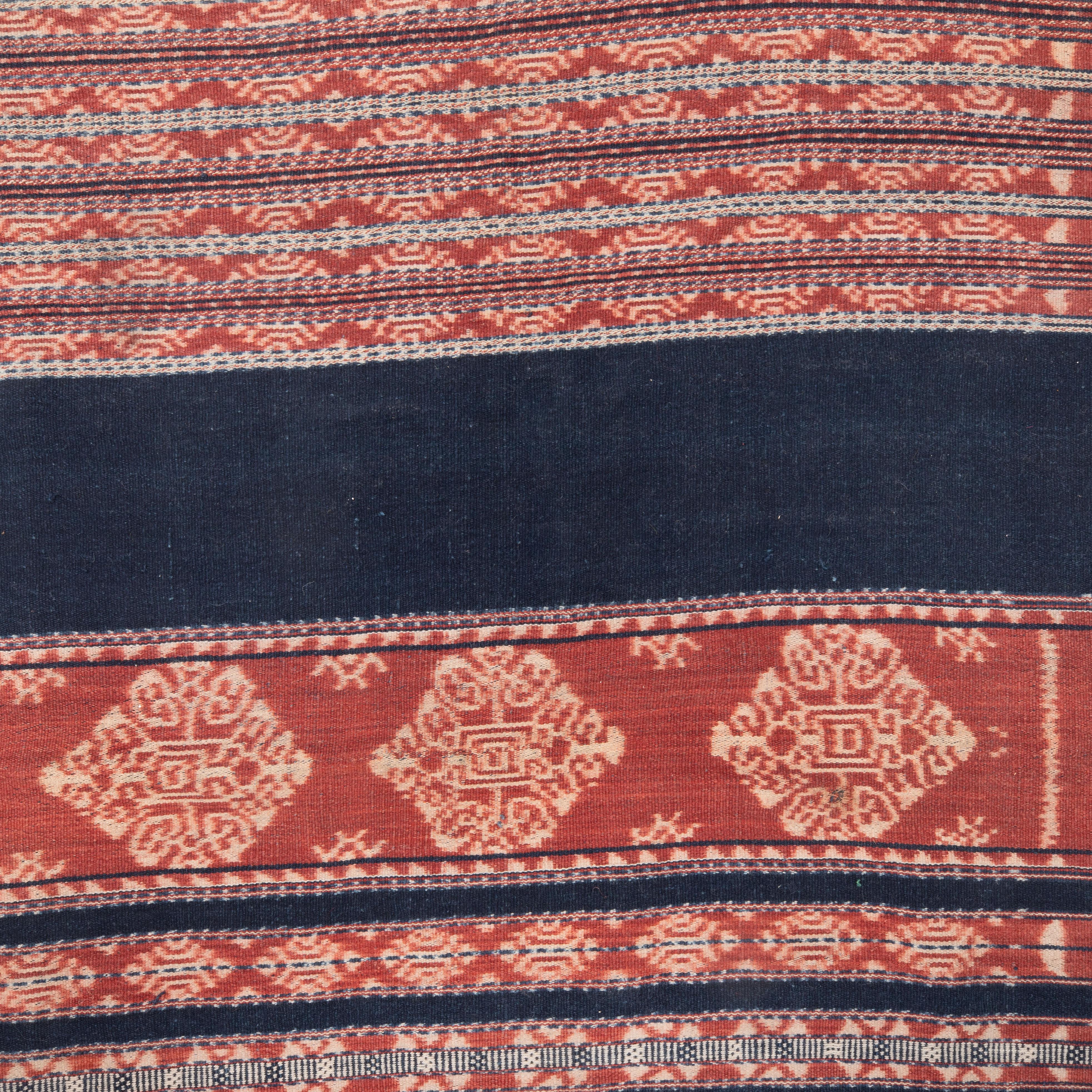 Indonesian Tube Skirt, Mid 20th C. For Sale 3