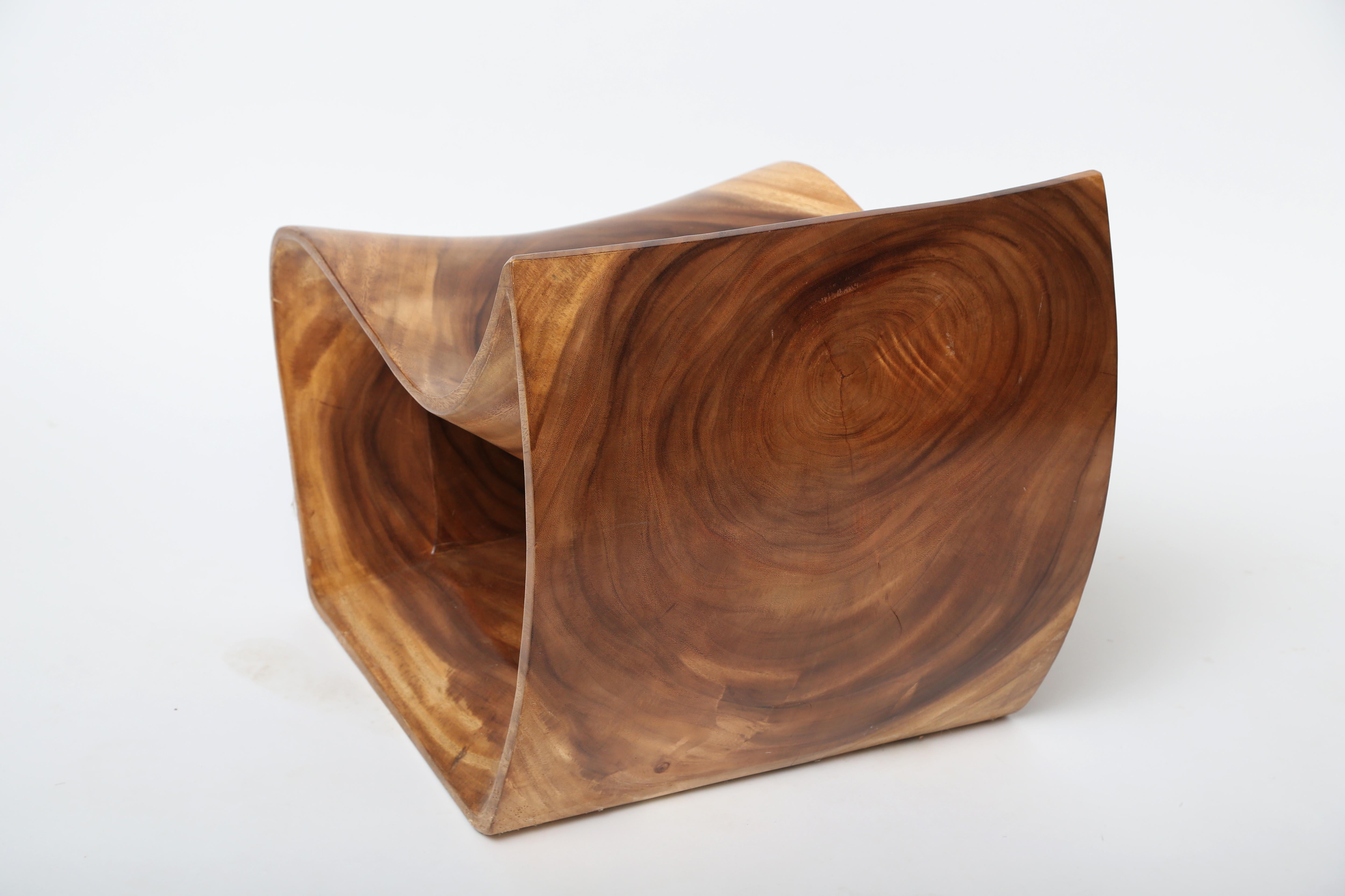 Bois Chaise Looping en bois indonésien en vente