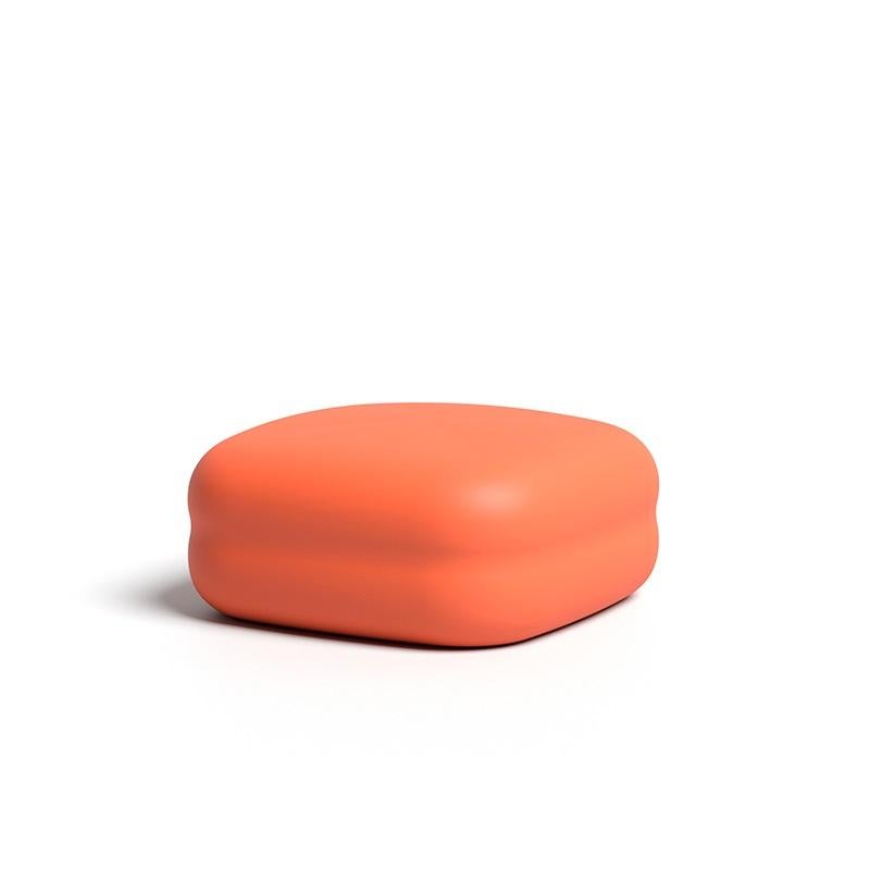 Vernice Da interno/esterno, 3 pouf per sedersi realizzati in Flexyskin e costruiti su una base di legno in vendita