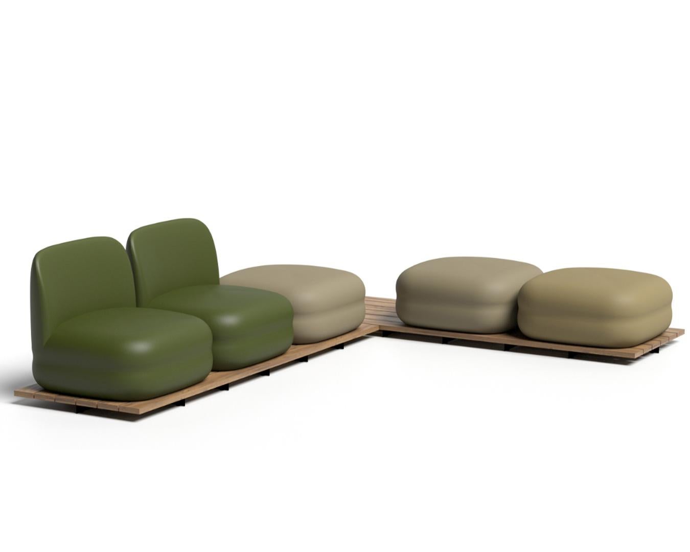 Da interno/esterno, 3 pouf per sedersi realizzati in Flexyskin e costruiti su una base di legno in vendita 1