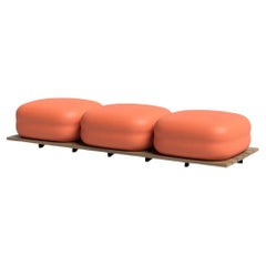 Indoor/Outdoor, 3 poufs en Flexyskin sur base en bois