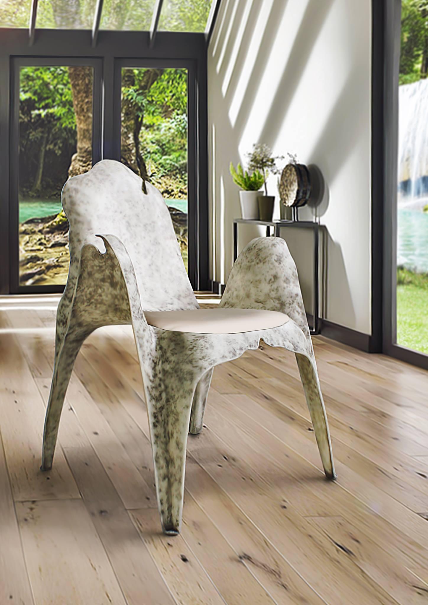 Sedia di design biomorfa da interno/esterno con finitura in ferro in vendita 1
