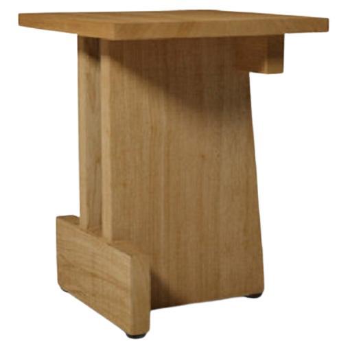 Fabriqué à partir du traitement thermique Fraké qui est classé dans la classe de durabilité A et convient donc parfaitement aux applications extérieures. Cette sculpture attire le regard et peut tout faire : utilisez-la comme tabouret, table de