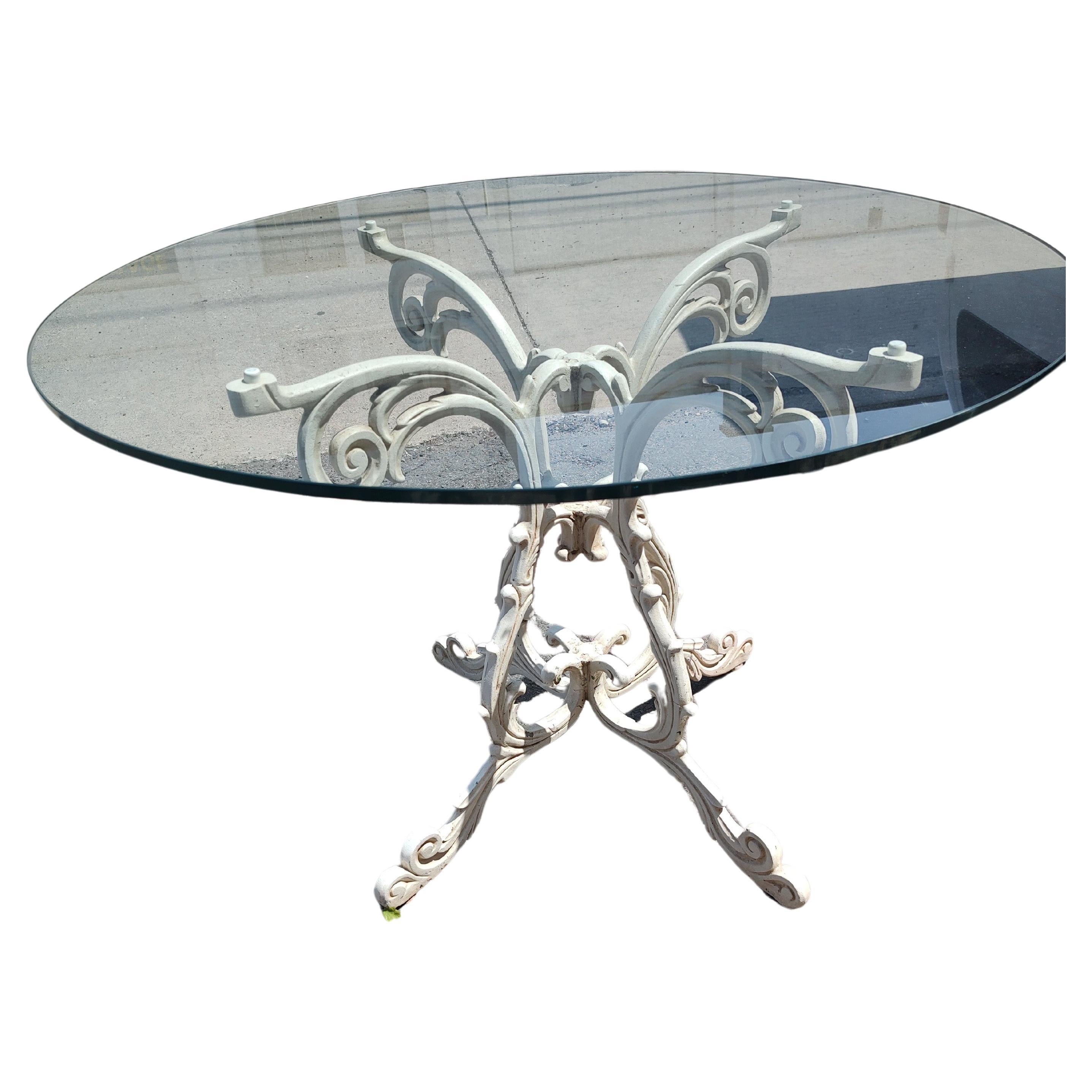 Indoor Outdoor Cast Aluminum 6 Pc Set of Molla Dining Room Table & 4 Chairs For Sale 8