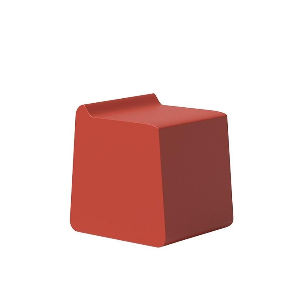Indoor/Outdoor Modular Seating with 2 Side Tables, Crafted Using Flexyskin For Sale 6