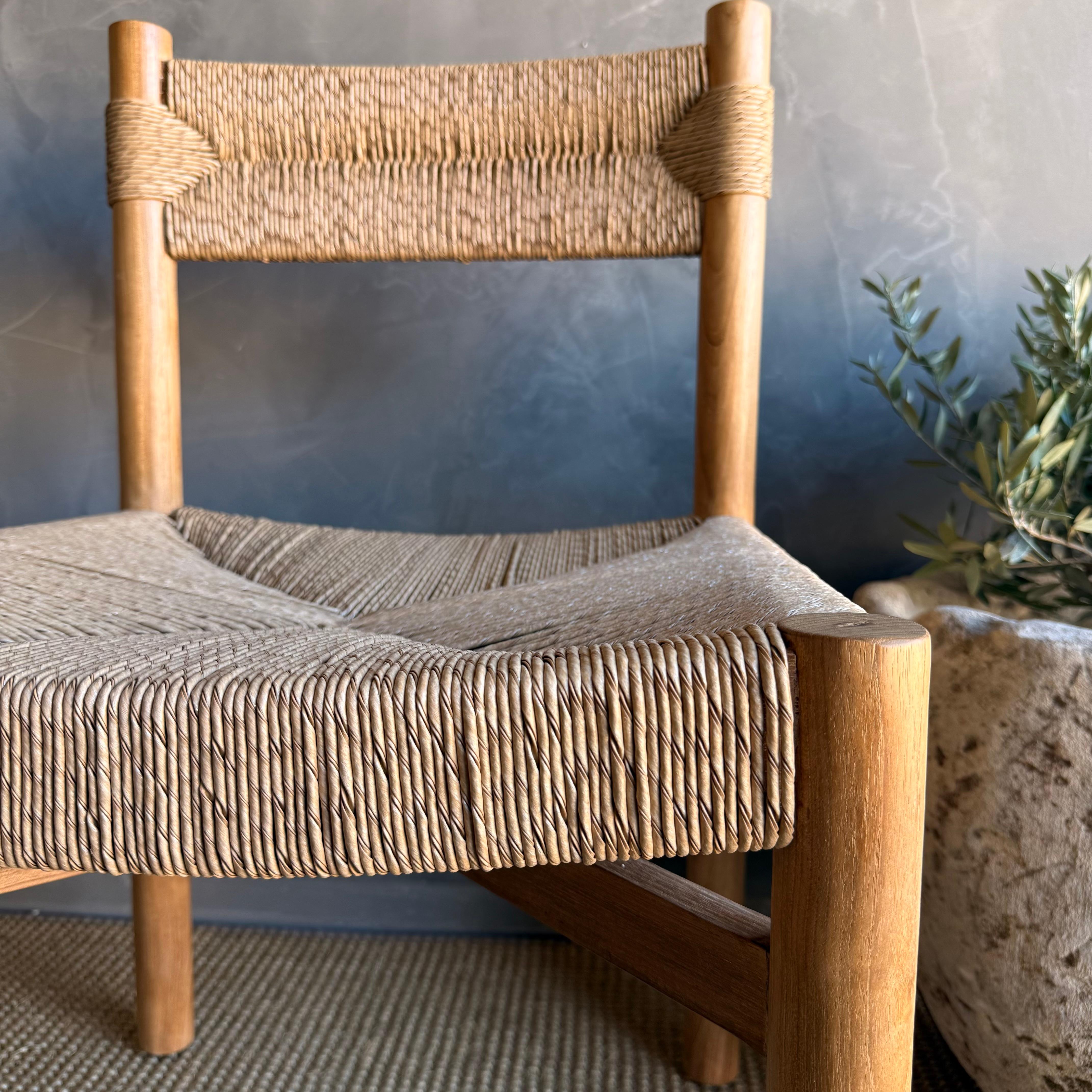 Indoor Outdoor Massiv Teakholz und geflochtene Twist Natural Rope Esszimmerstühle (21. Jahrhundert und zeitgenössisch) im Angebot