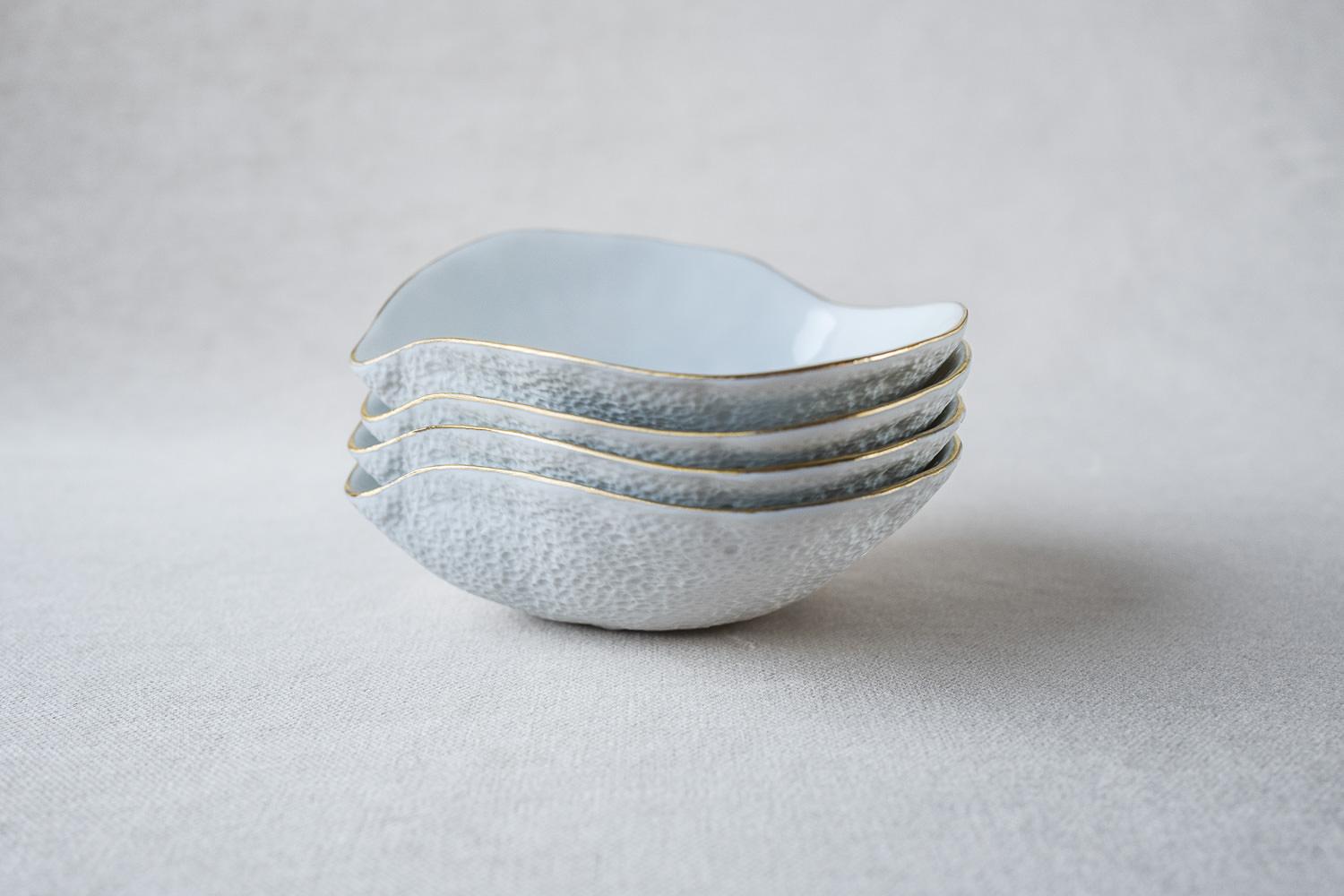 Indulge Nº2 / White + 24k Golden Rim / Side Dish, Handmade Porcelain Tableware In New Condition For Sale In Amsterdam, NL