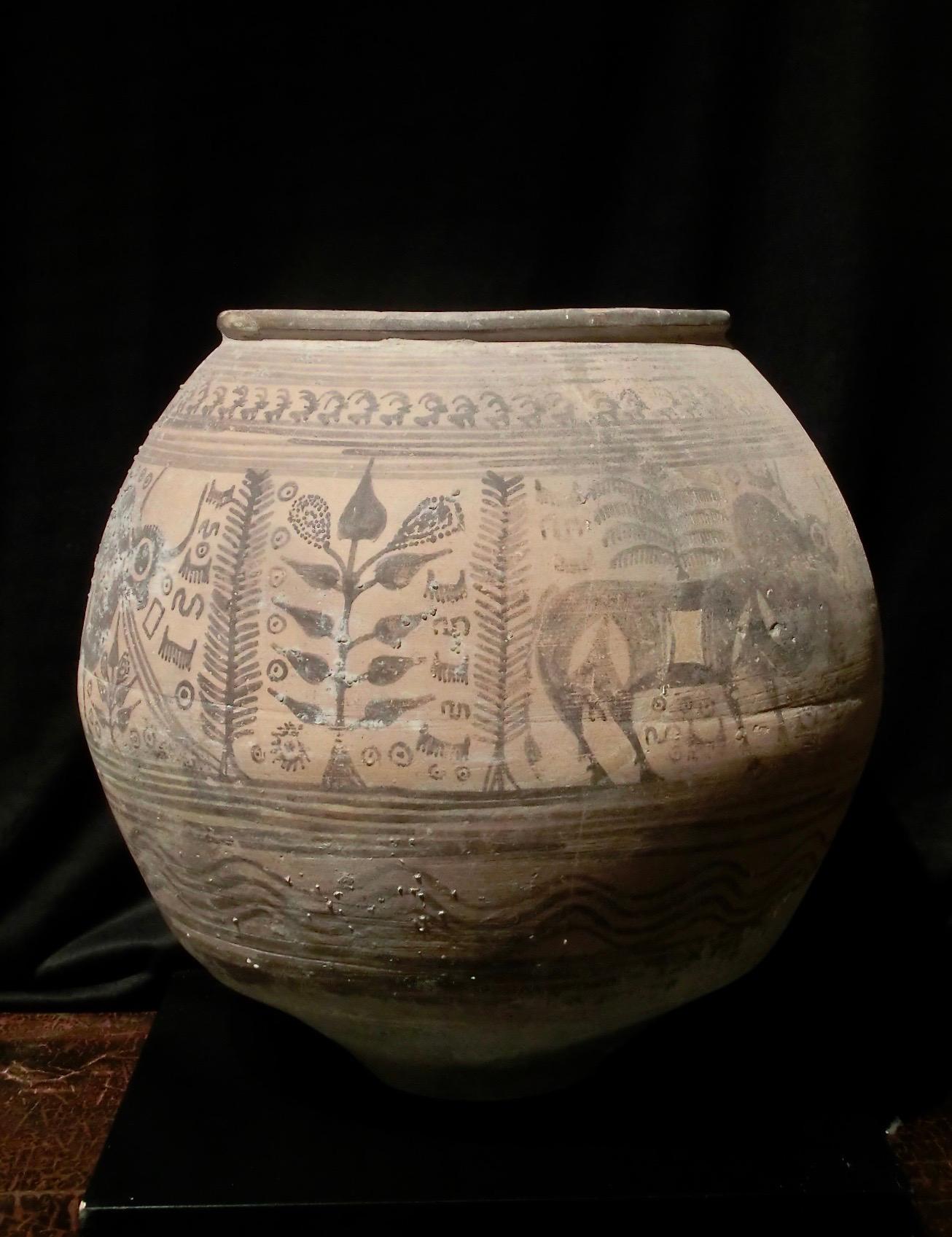 This rare artifact is an Indus Valley red-painted pottery vessel, circa 2300-2000 BC. This piece comes from the Nindowari culture Indus Valley, Pakistan. 

The size of this piece is 38cm x 43cm.

Nindowari, also known as Nindo Damb, is a Kulli