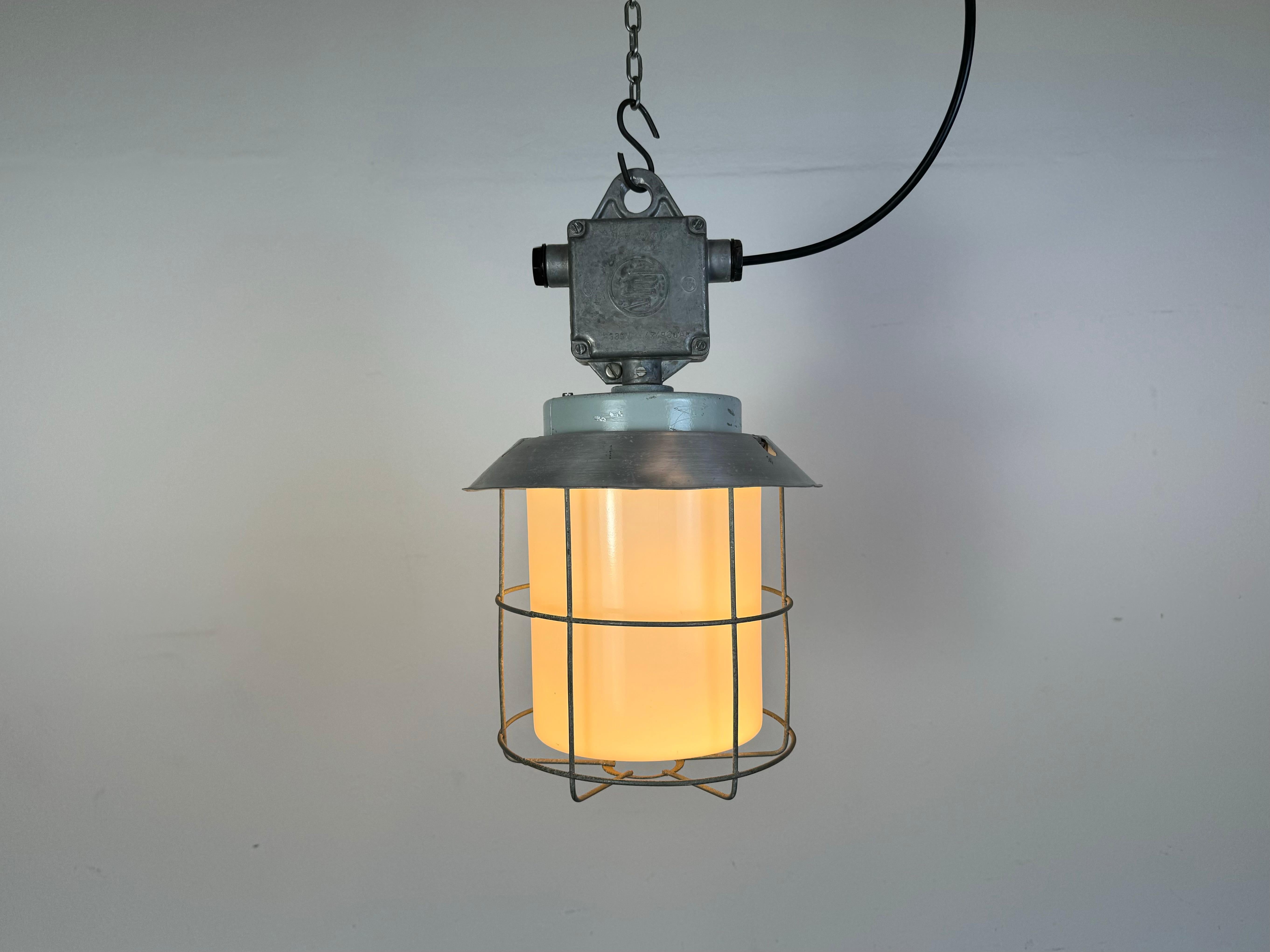 Industrial Aluminium Cage Light with Milk Glass from Elektrosvit, 1970s For Sale 4