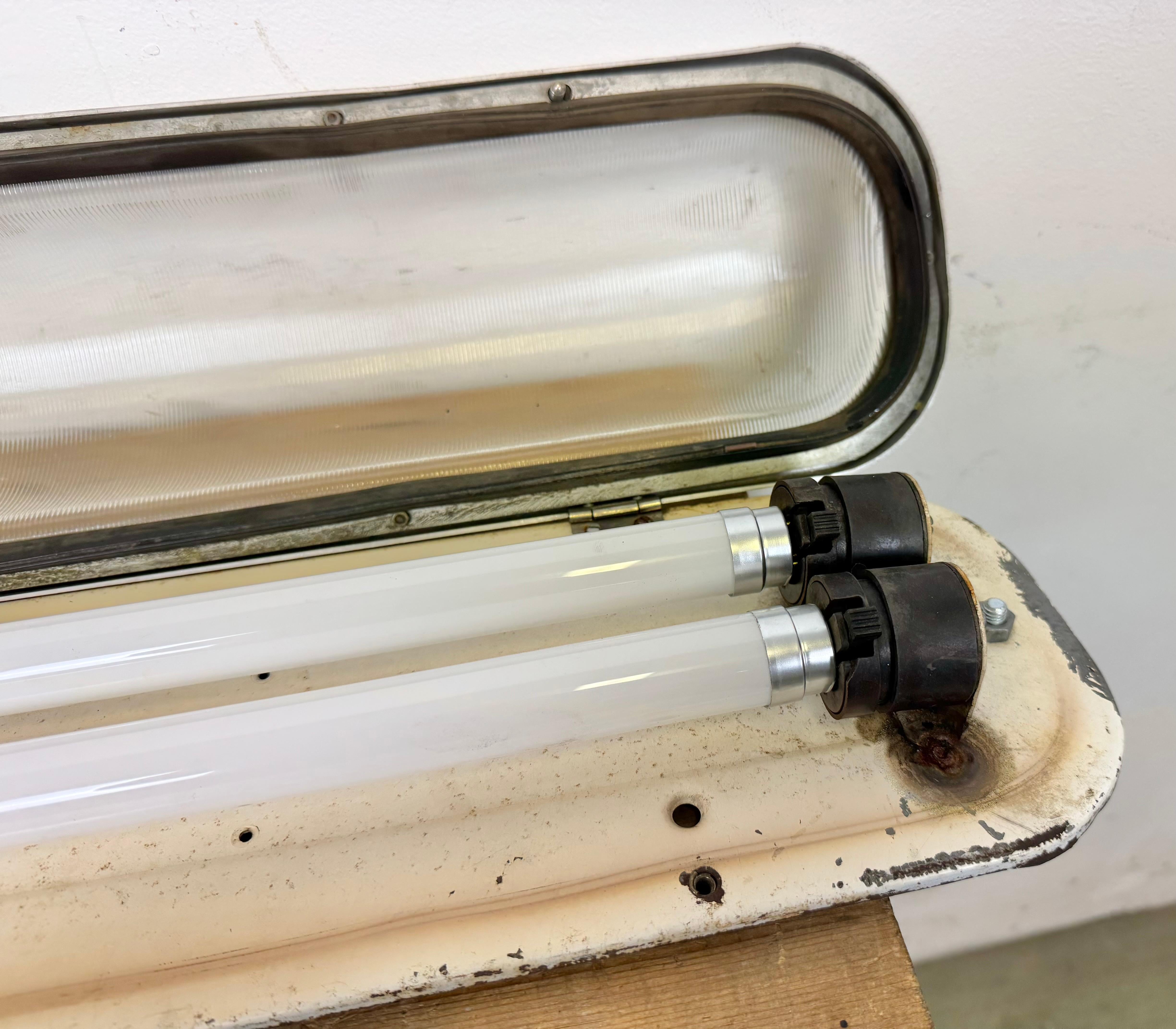 Industrial Aluminium Hanging Tube Light, 1970s For Sale 11