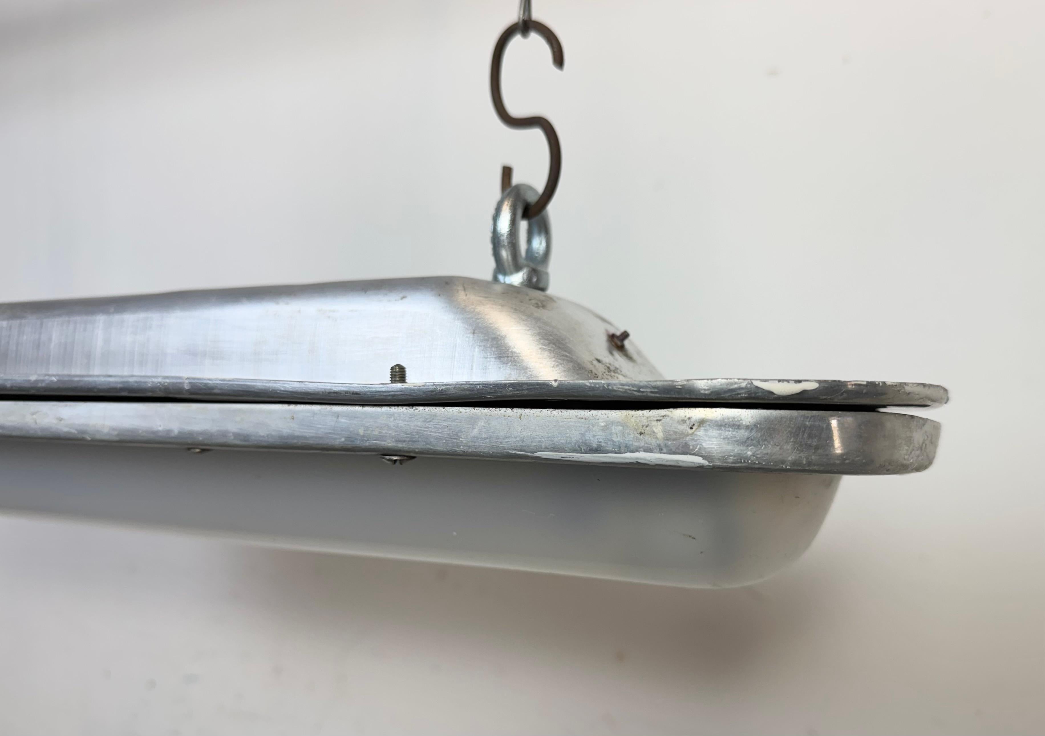 Czech Industrial Aluminium Hanging Tube Light, 1970s