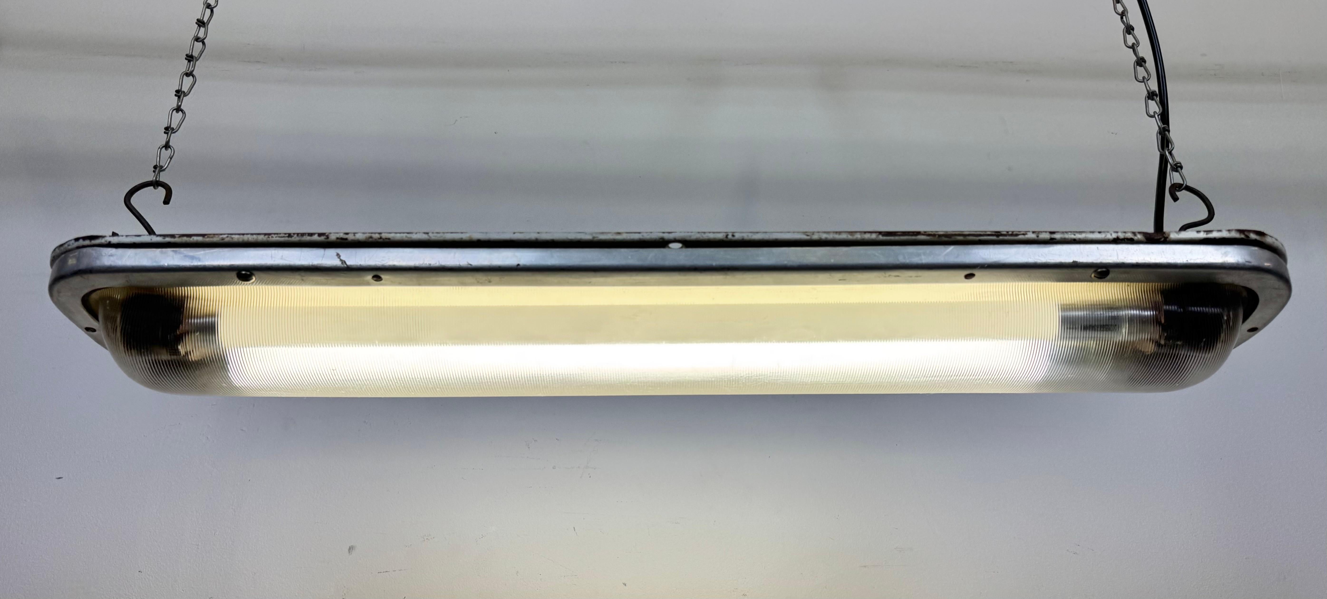 Industrial Aluminium Hanging Tube Light, 1970s For Sale 3
