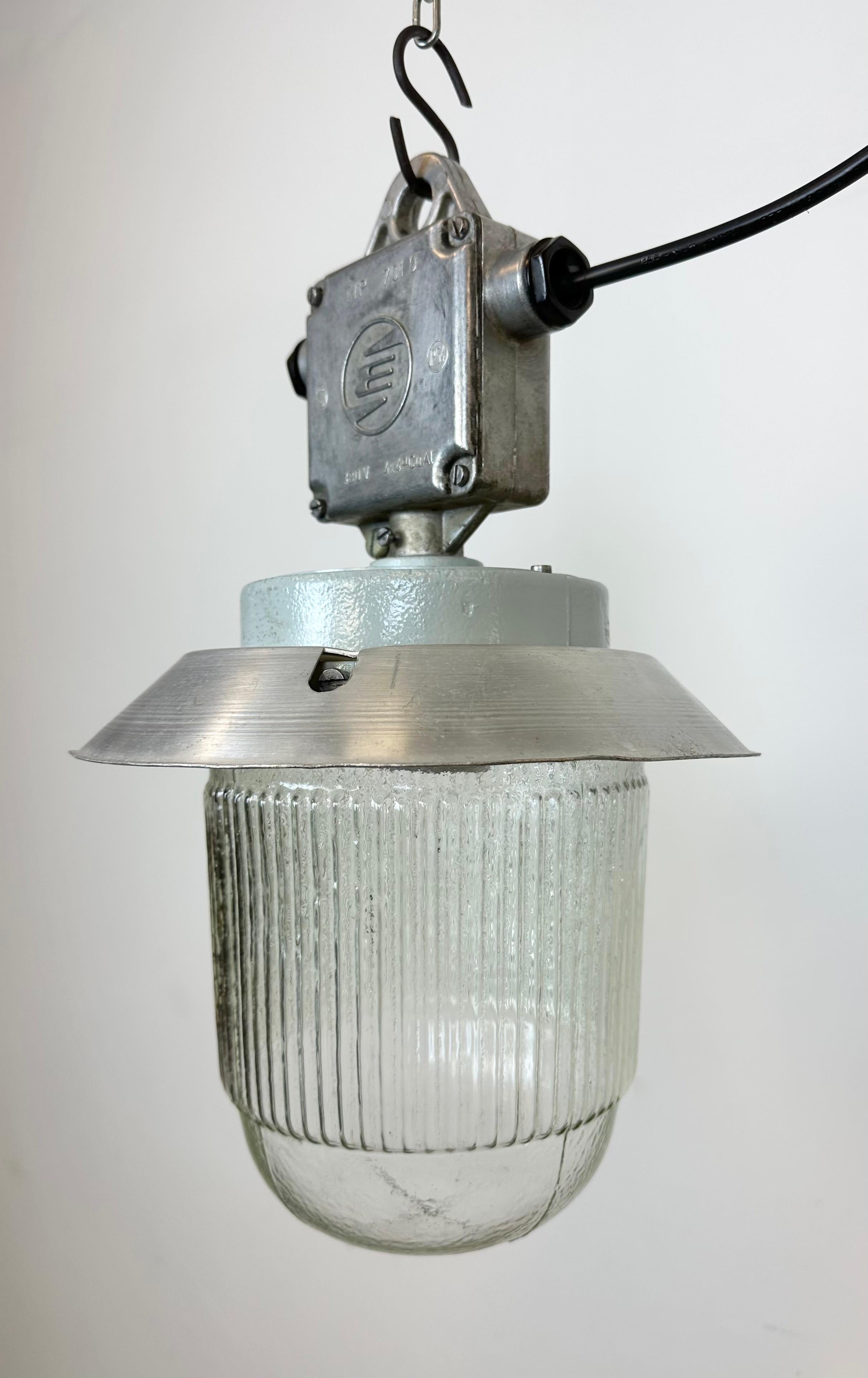 Industrial Aluminium Light with Glass Cover from Elektrosvit, 1970s For Sale 1